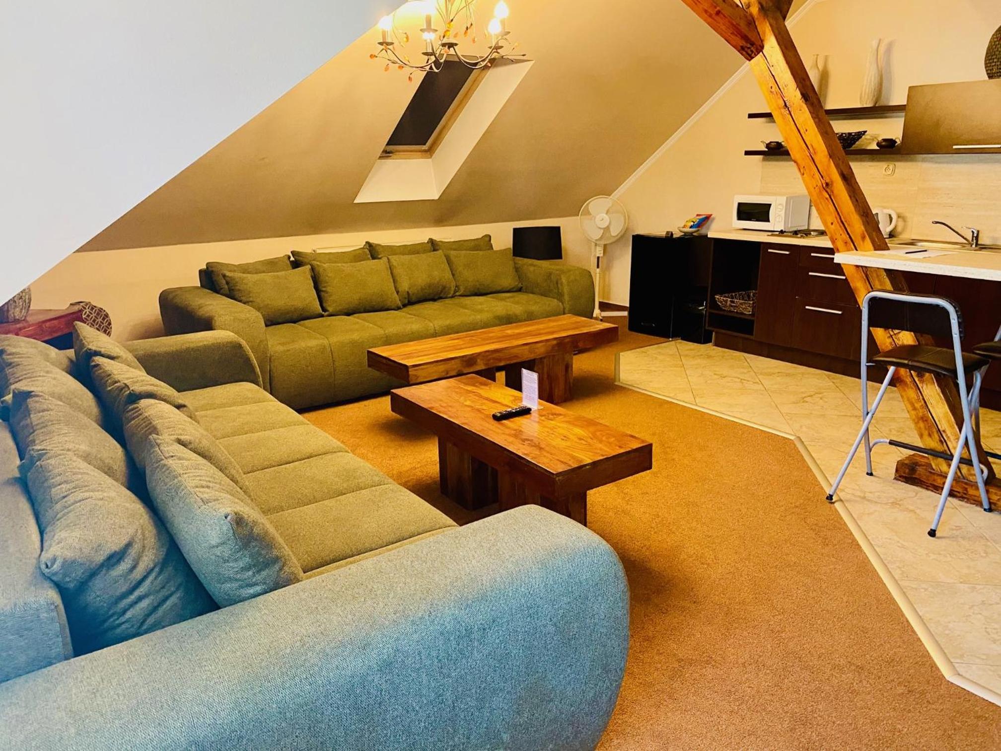 Apartment - Photo 3