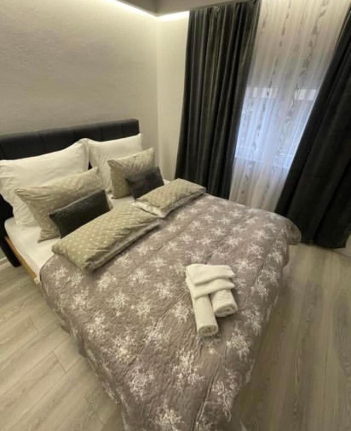 Two-Bedroom Apartment photo 2