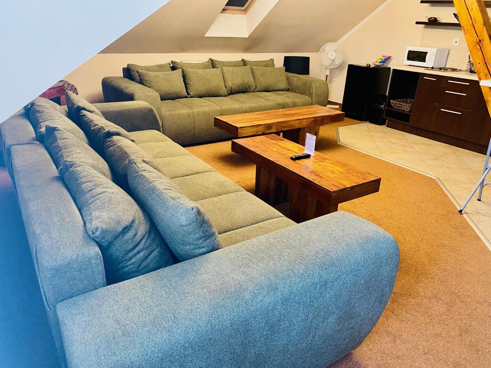 Apartment - Photo 4