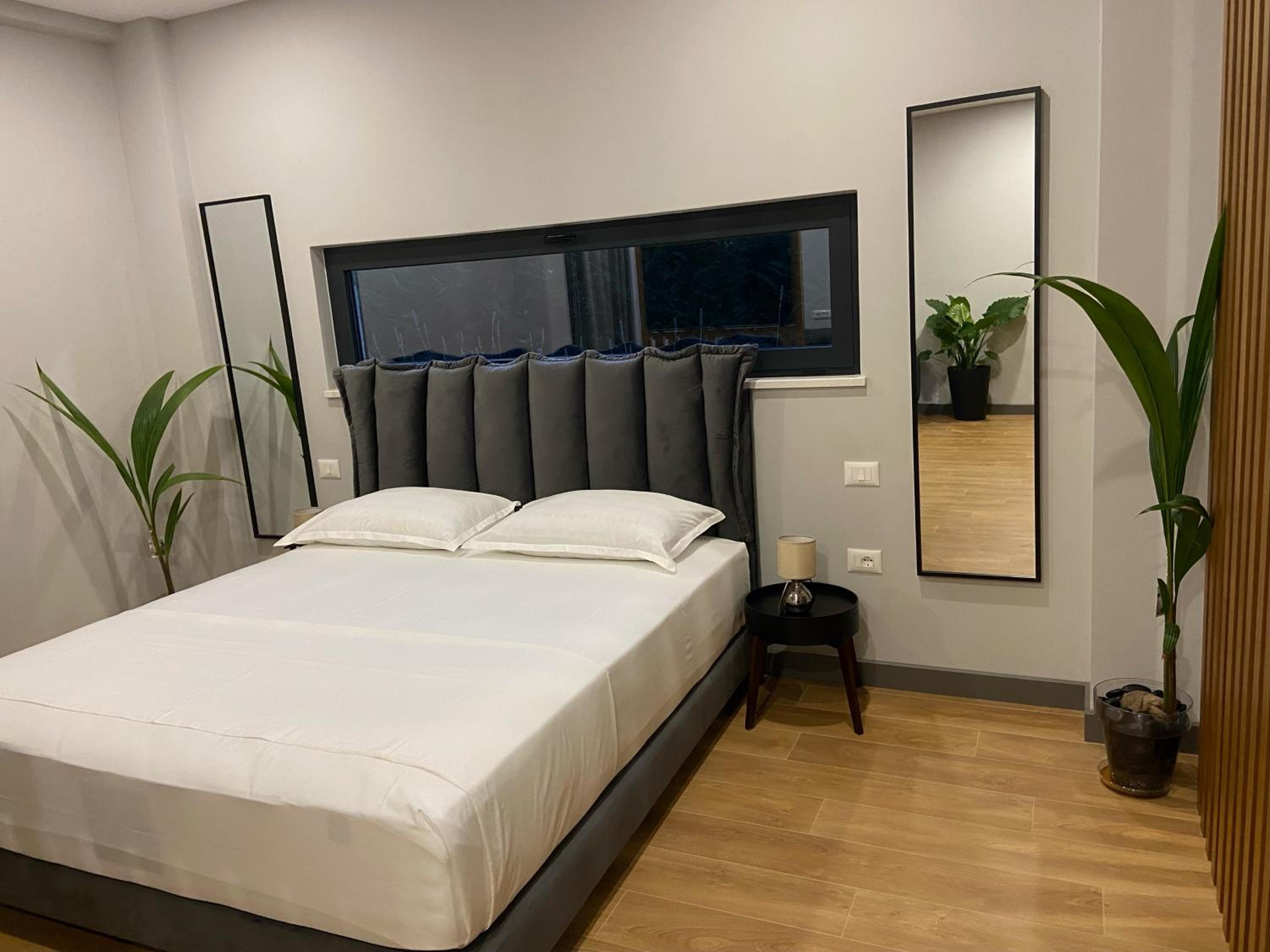 Junior Suite with Garden View