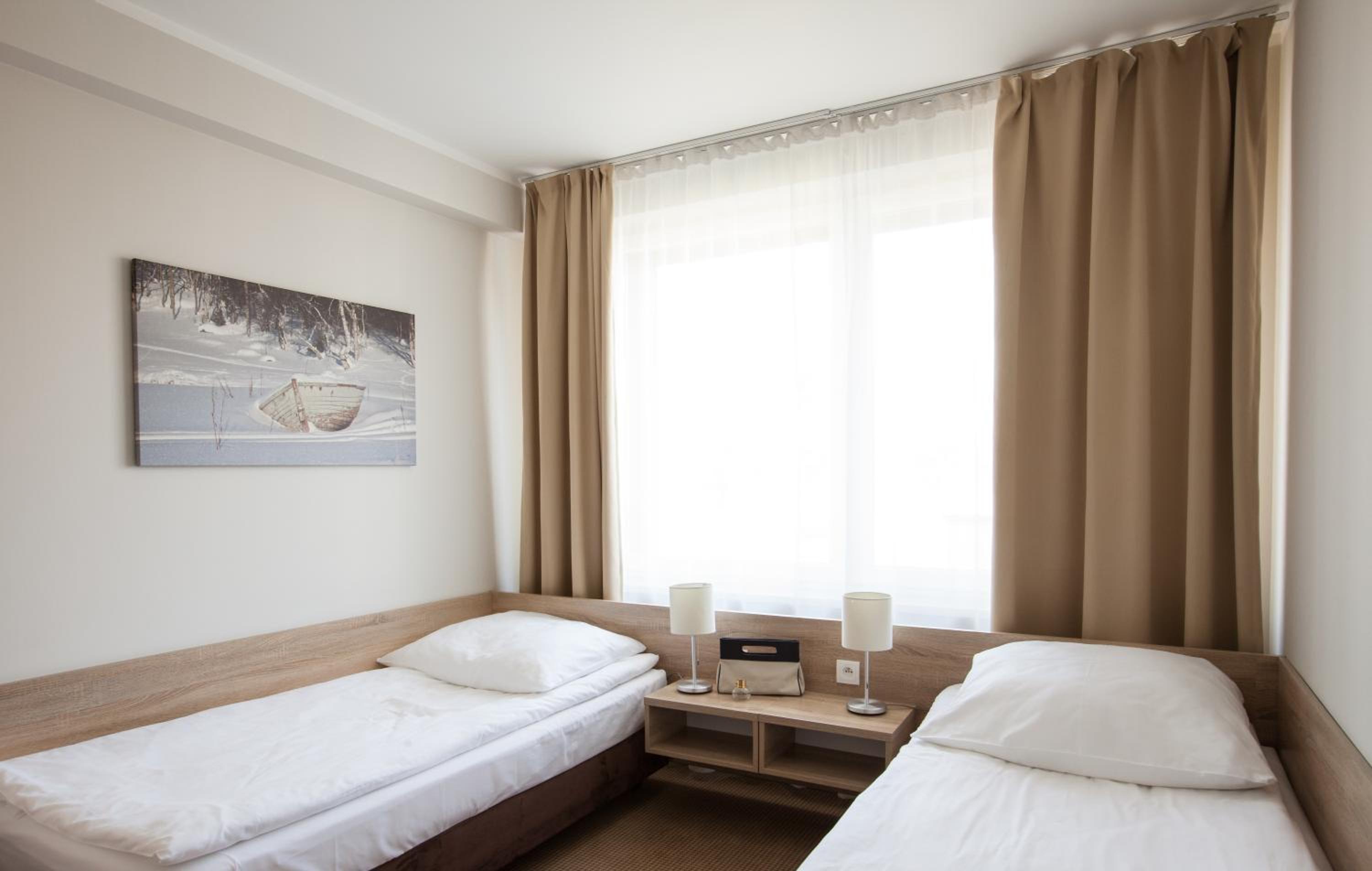 Standard Double or Twin Room - Photo 1