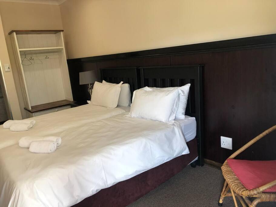 Double Room with Private Bathroom photo 1