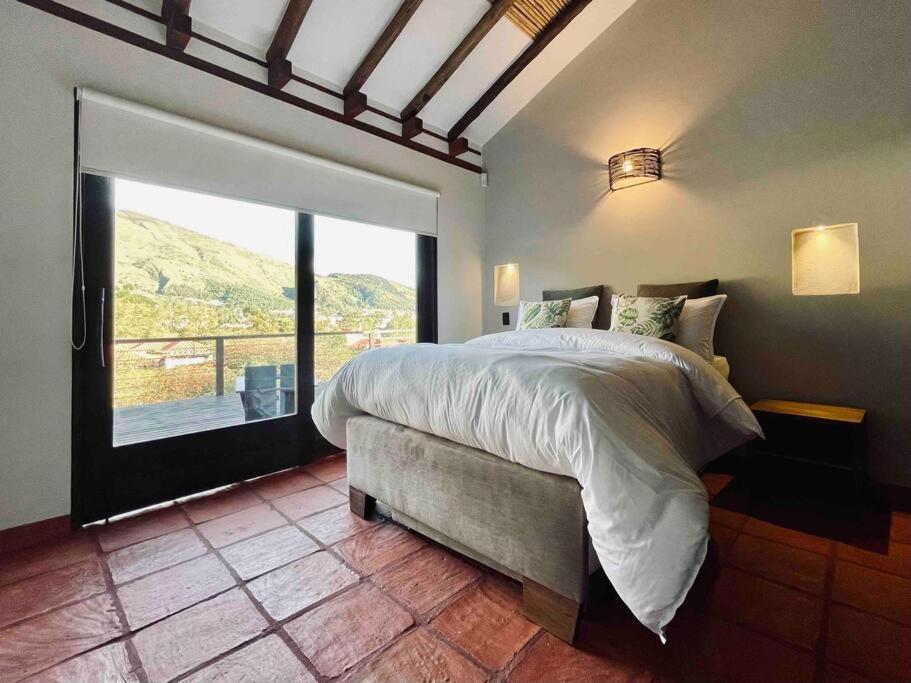 Three-Bedroom House photo 1