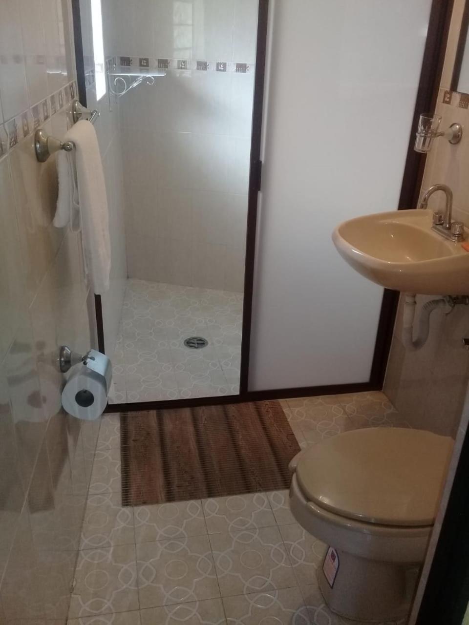 Triple Room with Bathroom photo 2