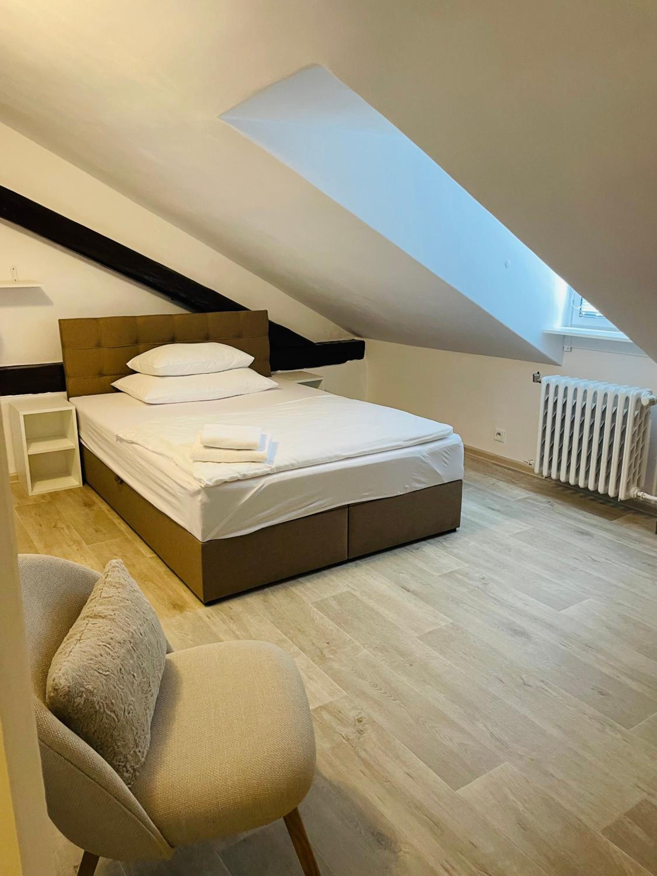 Economy Single Room