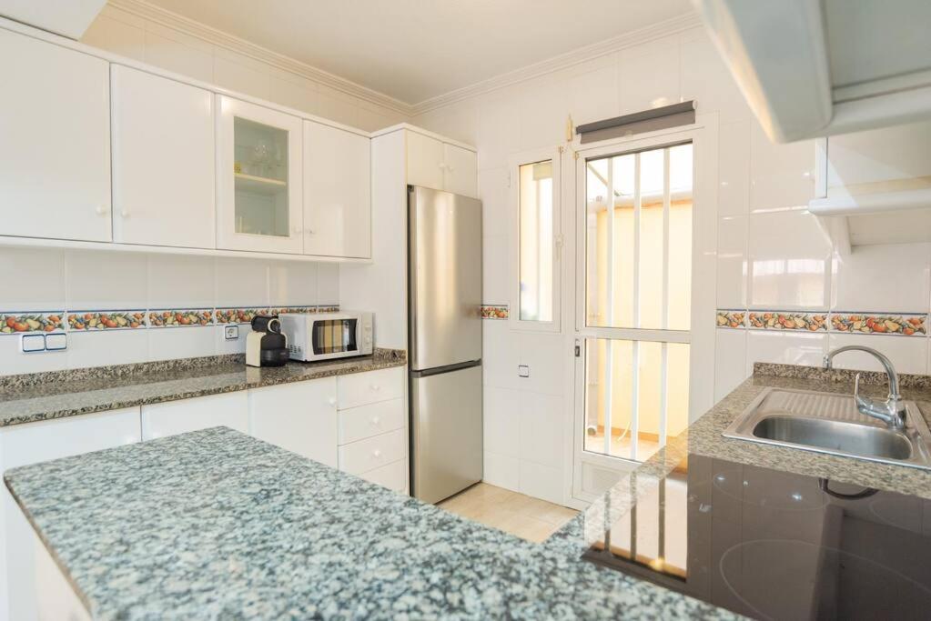 Three-Bedroom Villa photo 2
