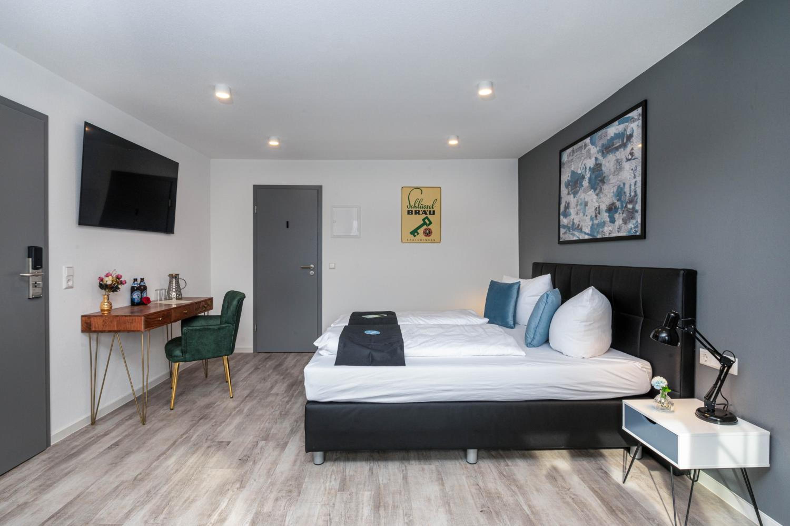 Standard Double Room - Photo 5