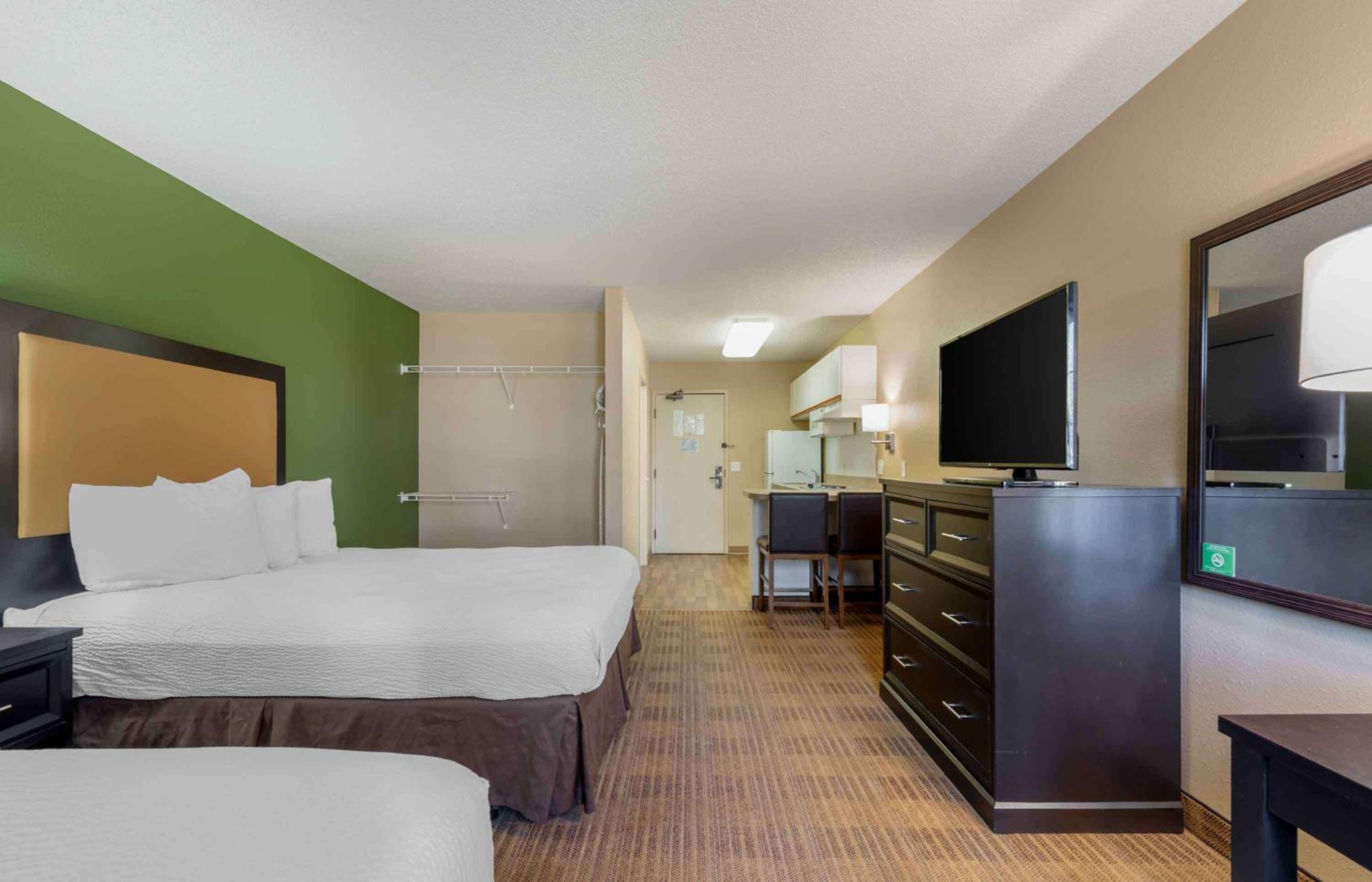 Studio with 2 Double Beds - Non-Smoking - Photo 10