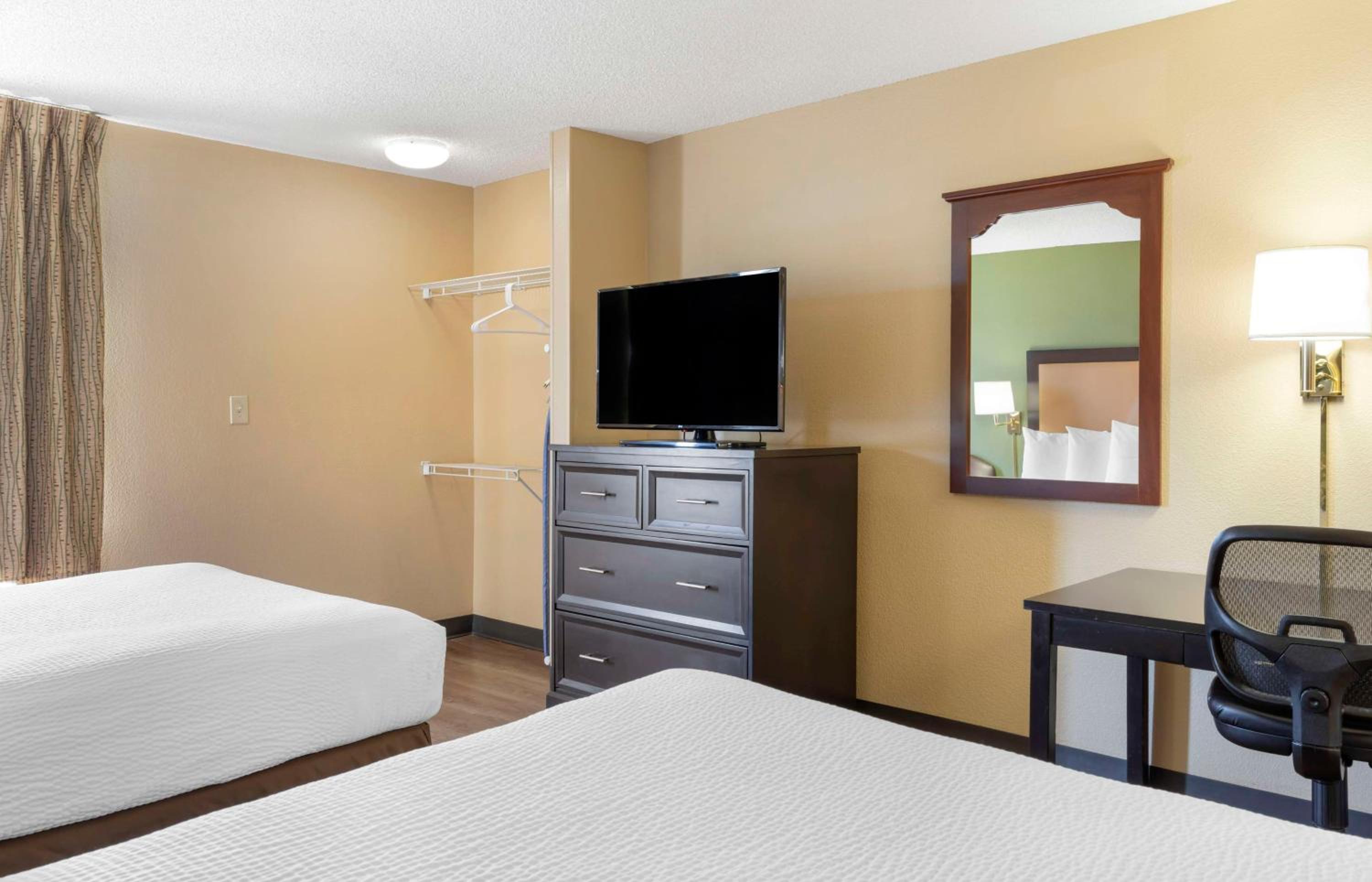 Studio with 2 Double Beds - Non-Smoking - Photo 3