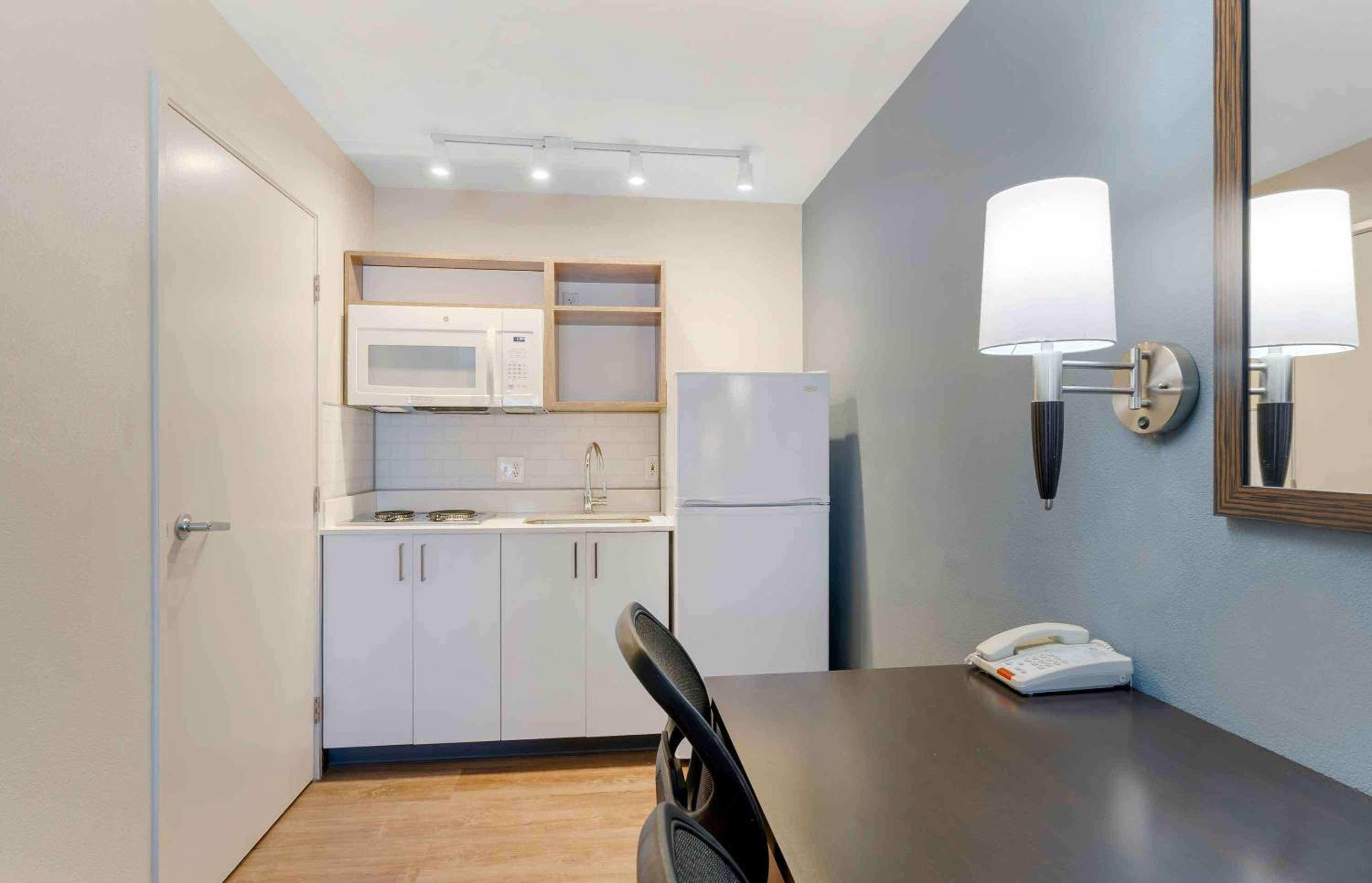 Studio with 2 Double Beds - Non-Smoking - Photo 10