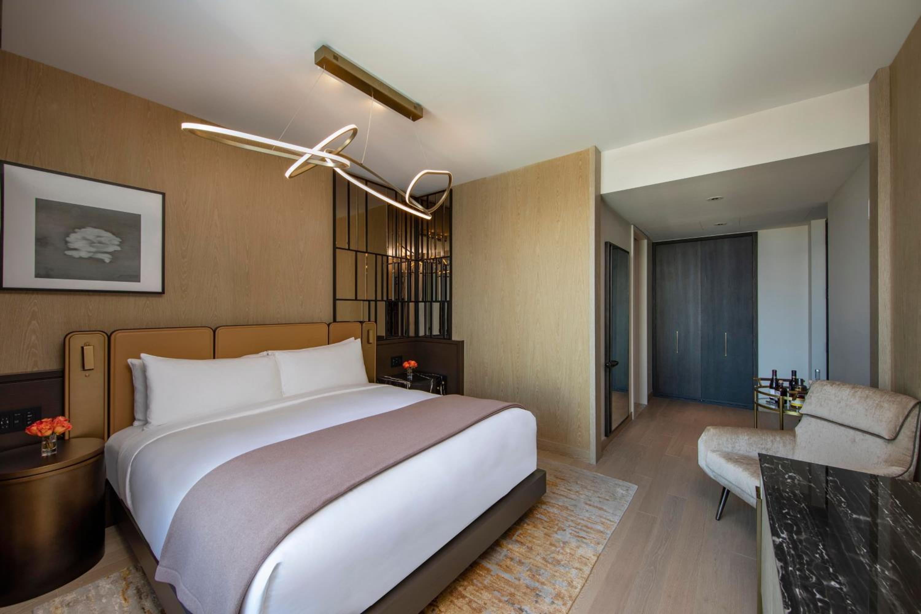 King Room - Low Floor