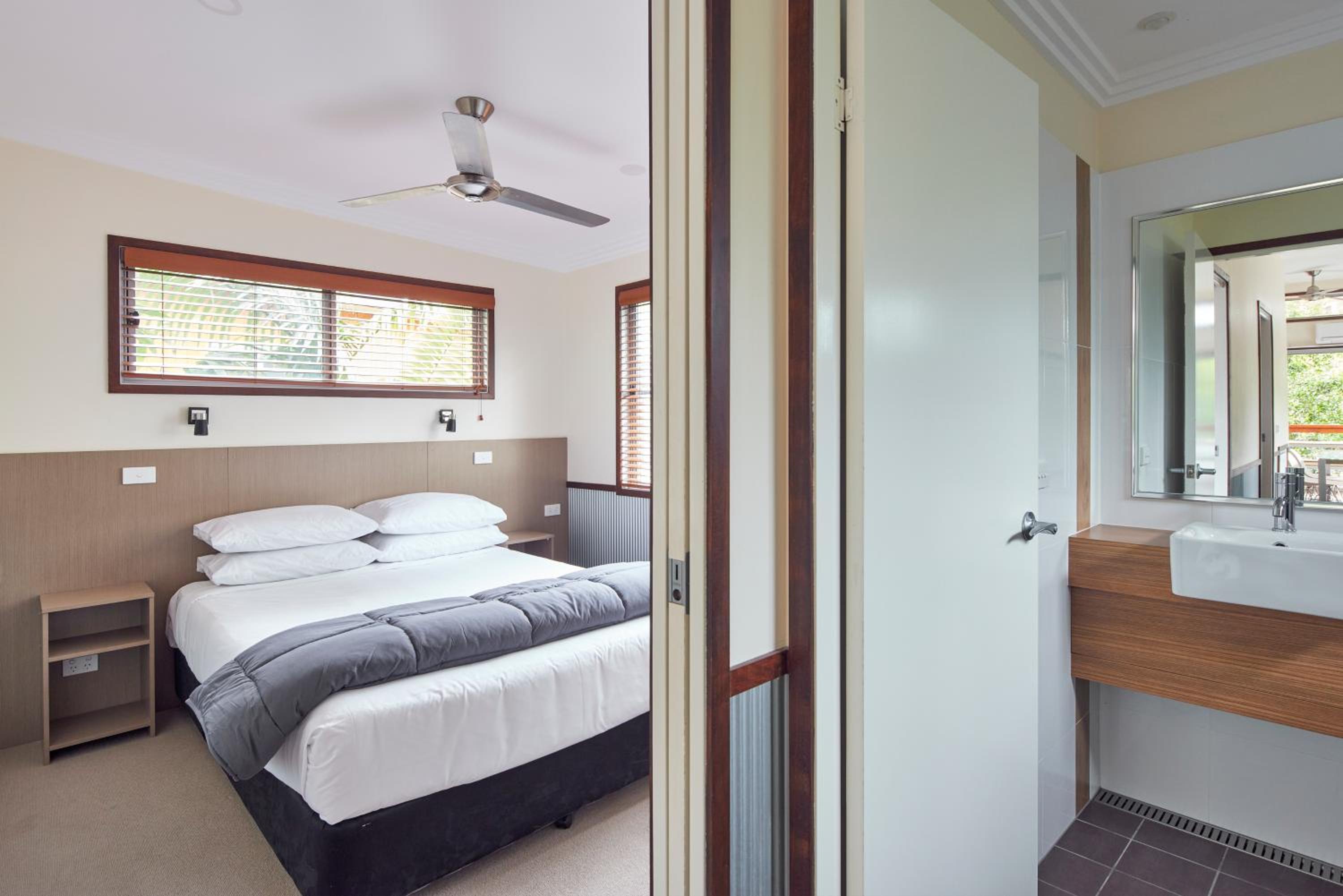 Designer Saltwater Two-Bedroom Villa photo 3