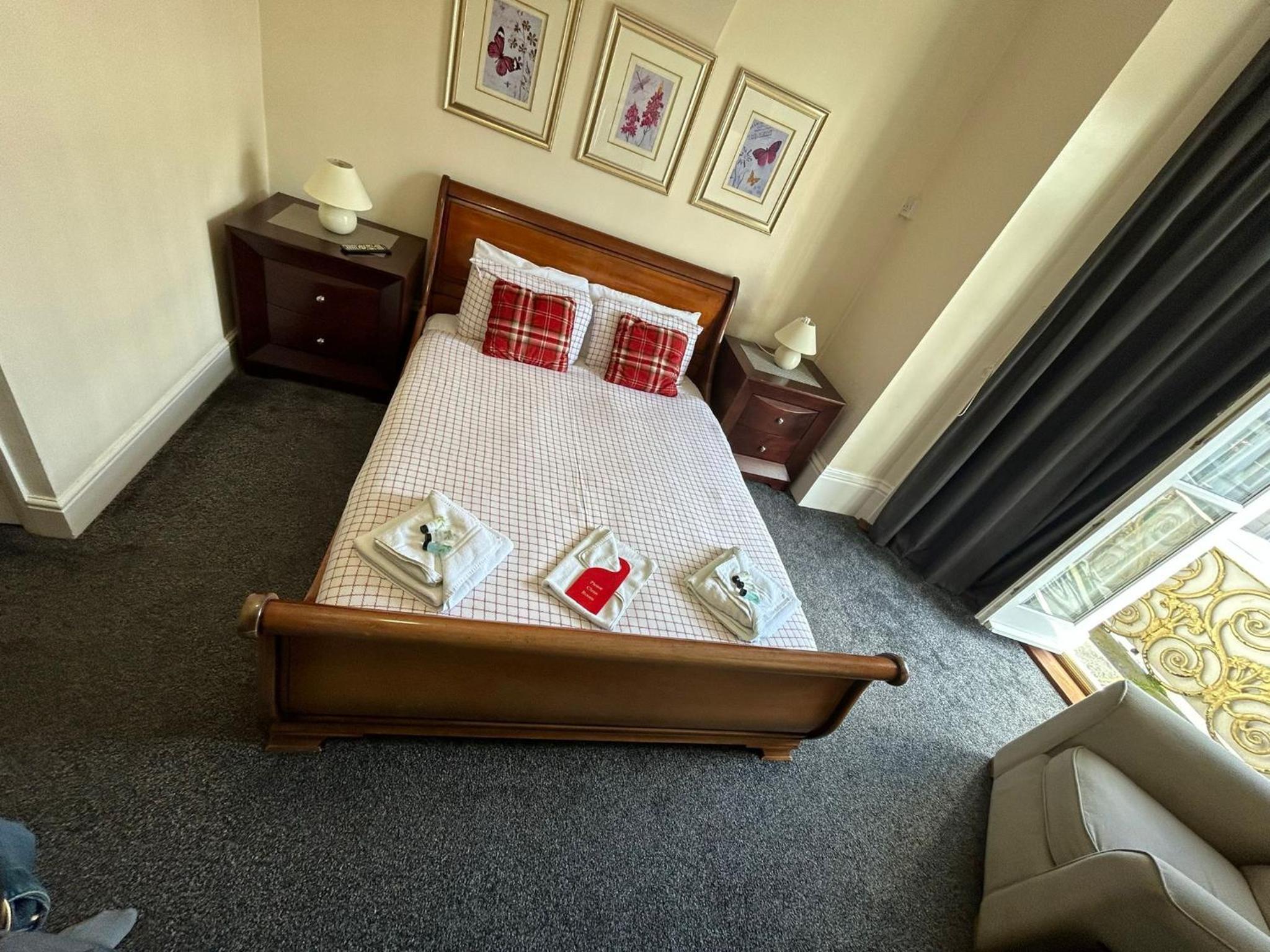 Deluxe Double Room with Sea View - Photo 2
