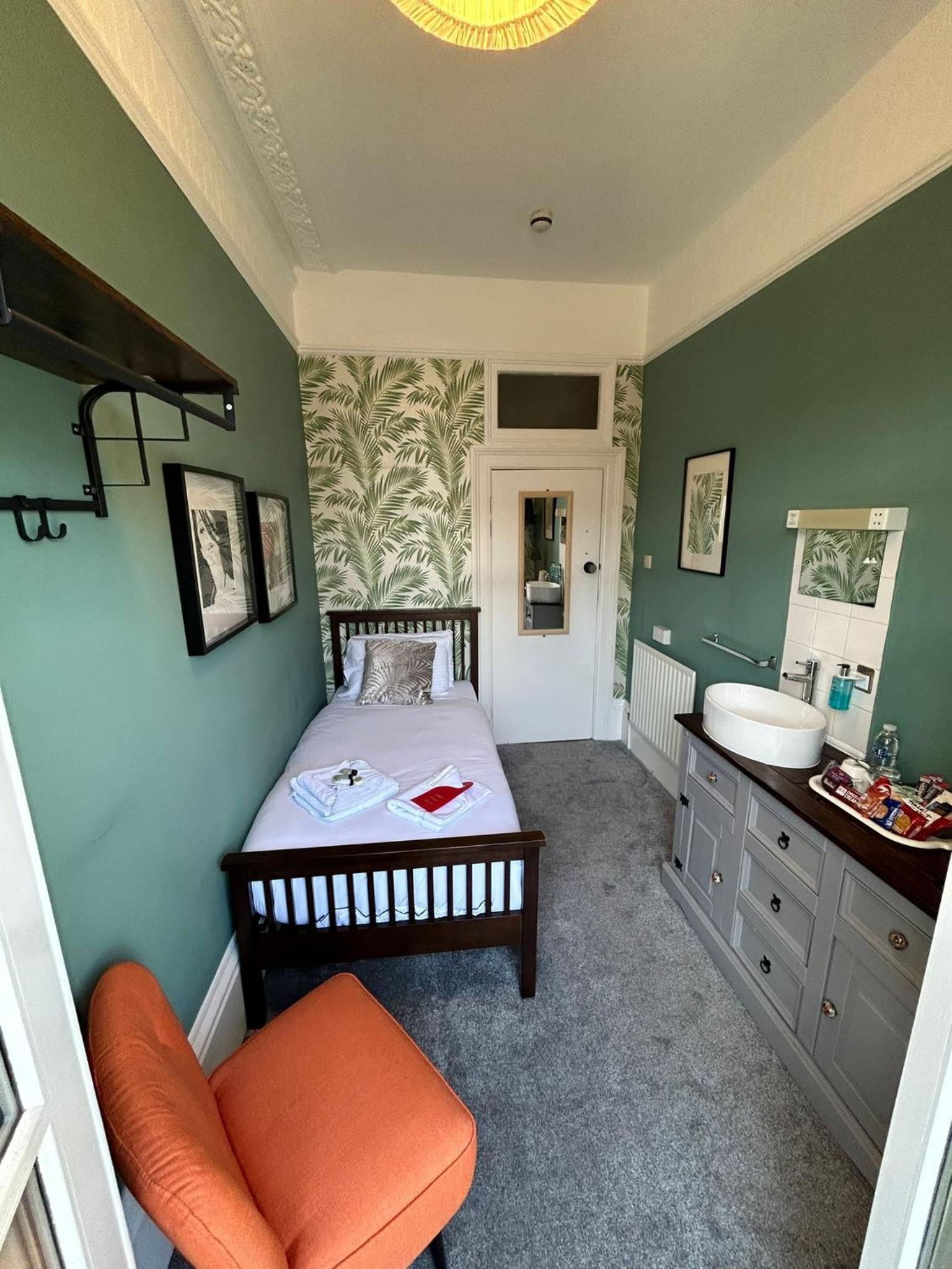 Single Room with Sea View photo 2