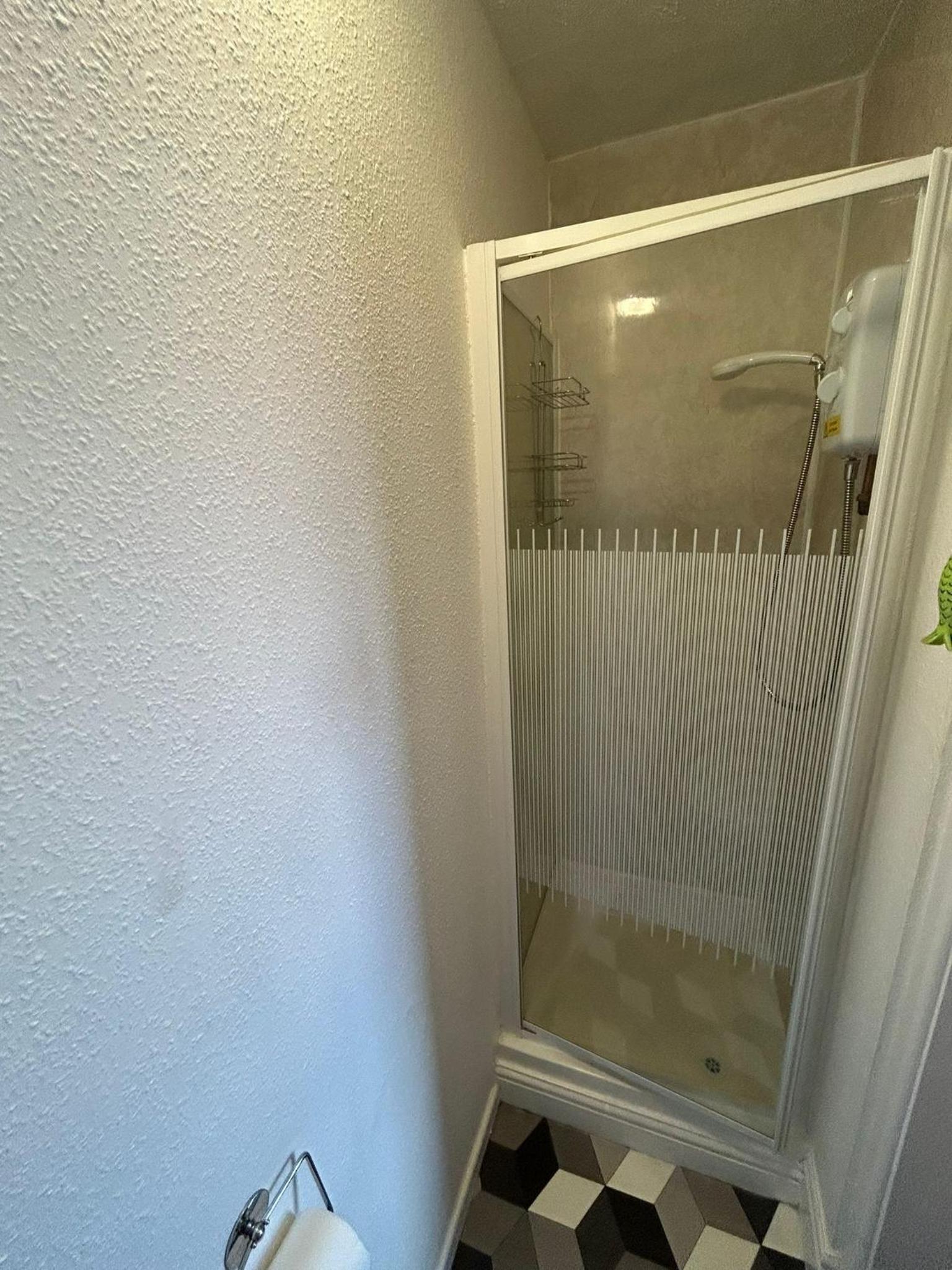 Small Double Room - Photo 4