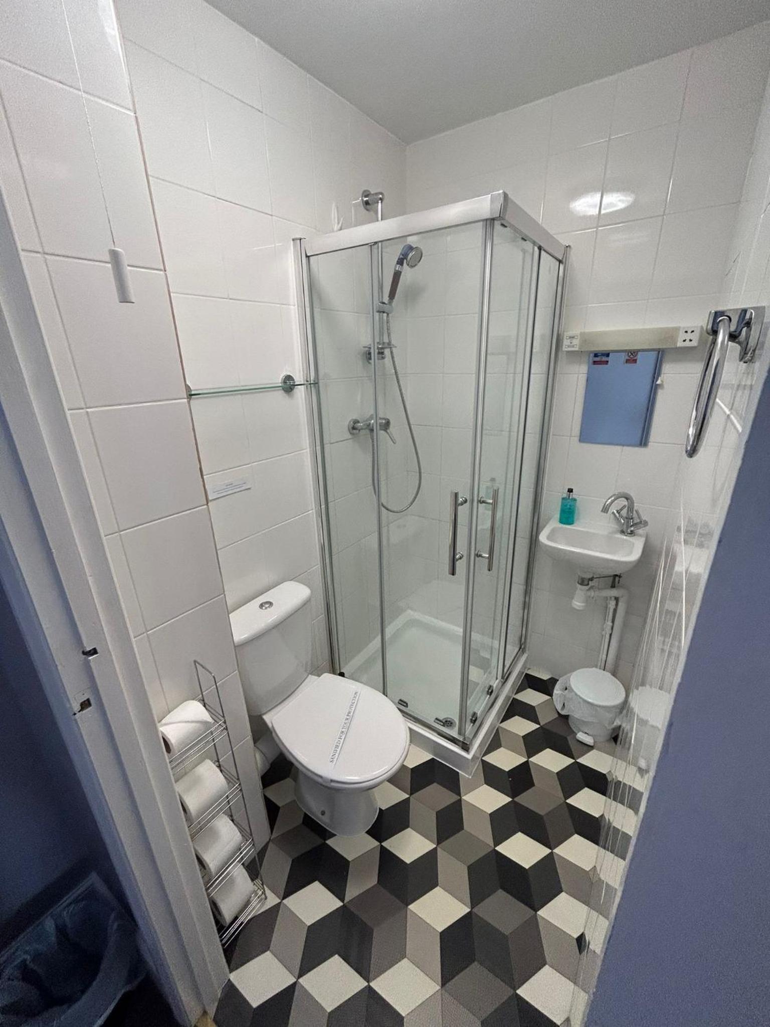Deluxe Double Room with Sea View - Photo 9