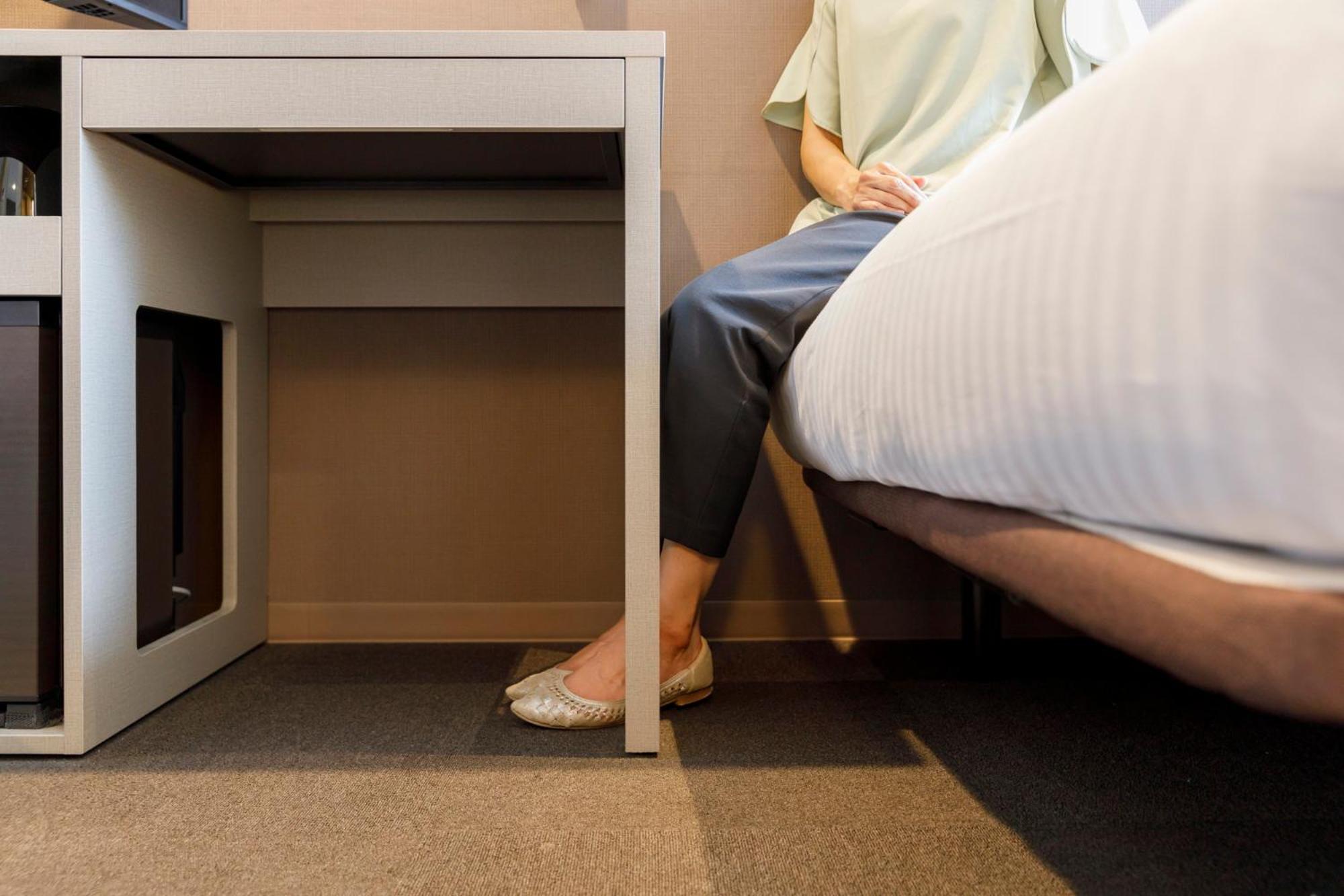 Double Room with Small Double Bed - Non-Smoking - Photo 3