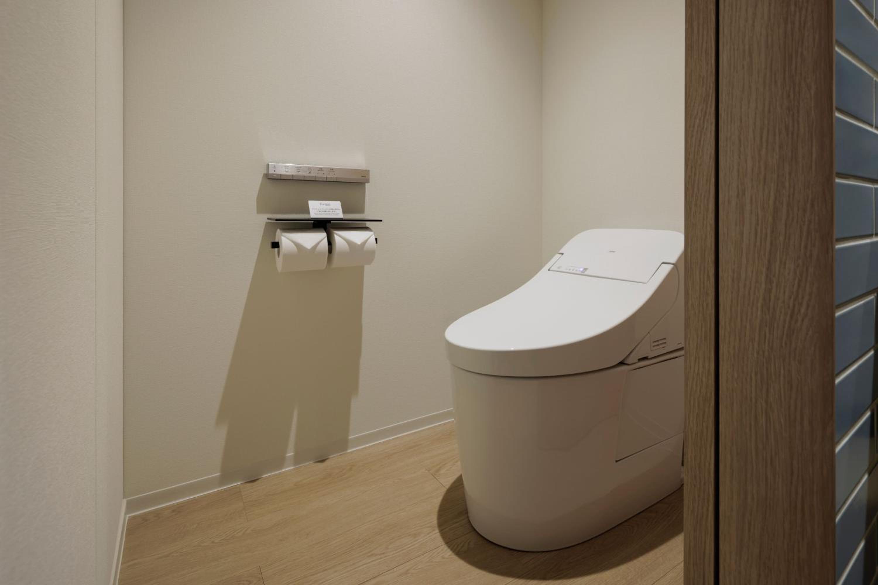 Standard Twin Room - Photo 3