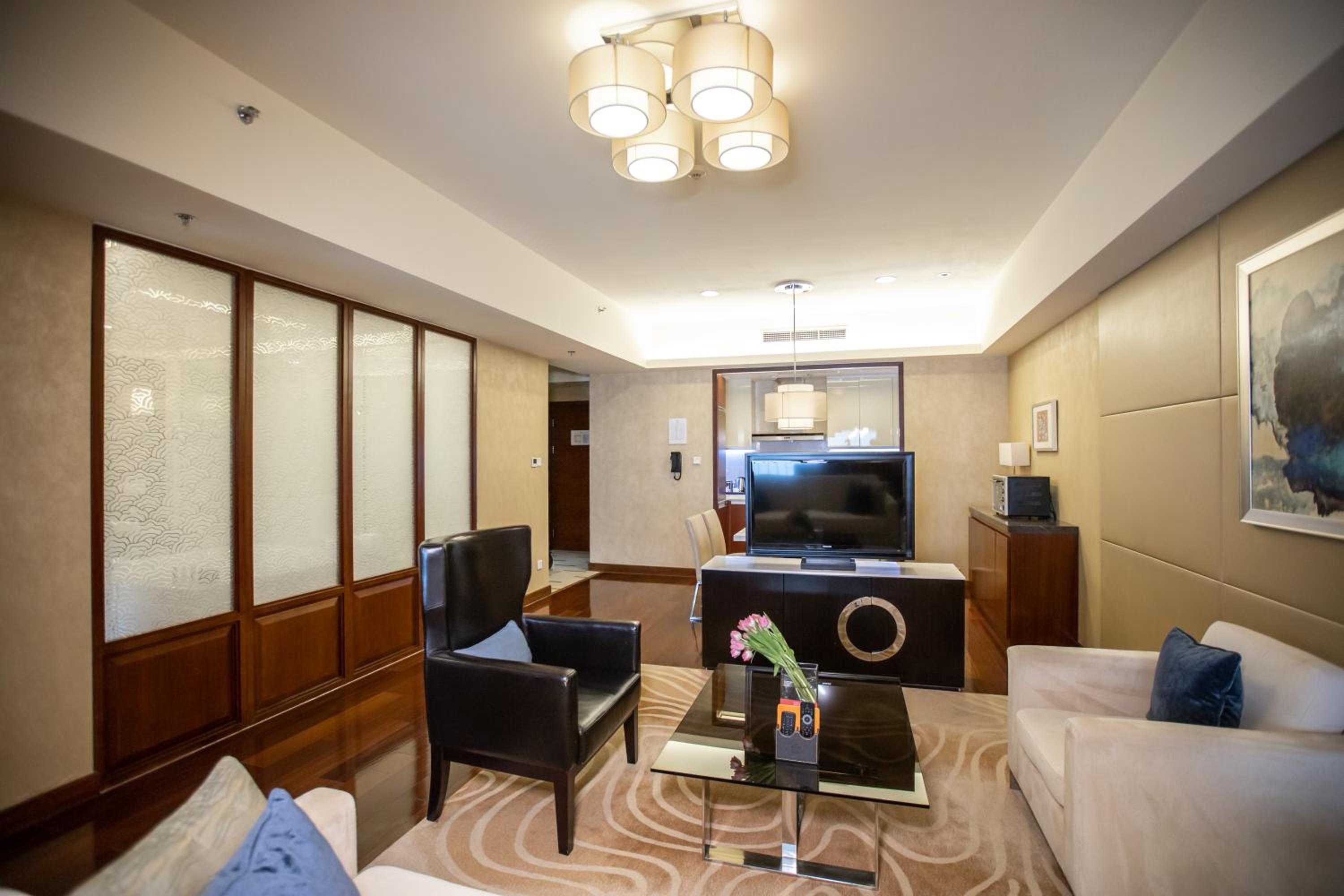 Family Exclusive | One-Bedroom Apartment - King Bed + Sofa Bed photo 1
