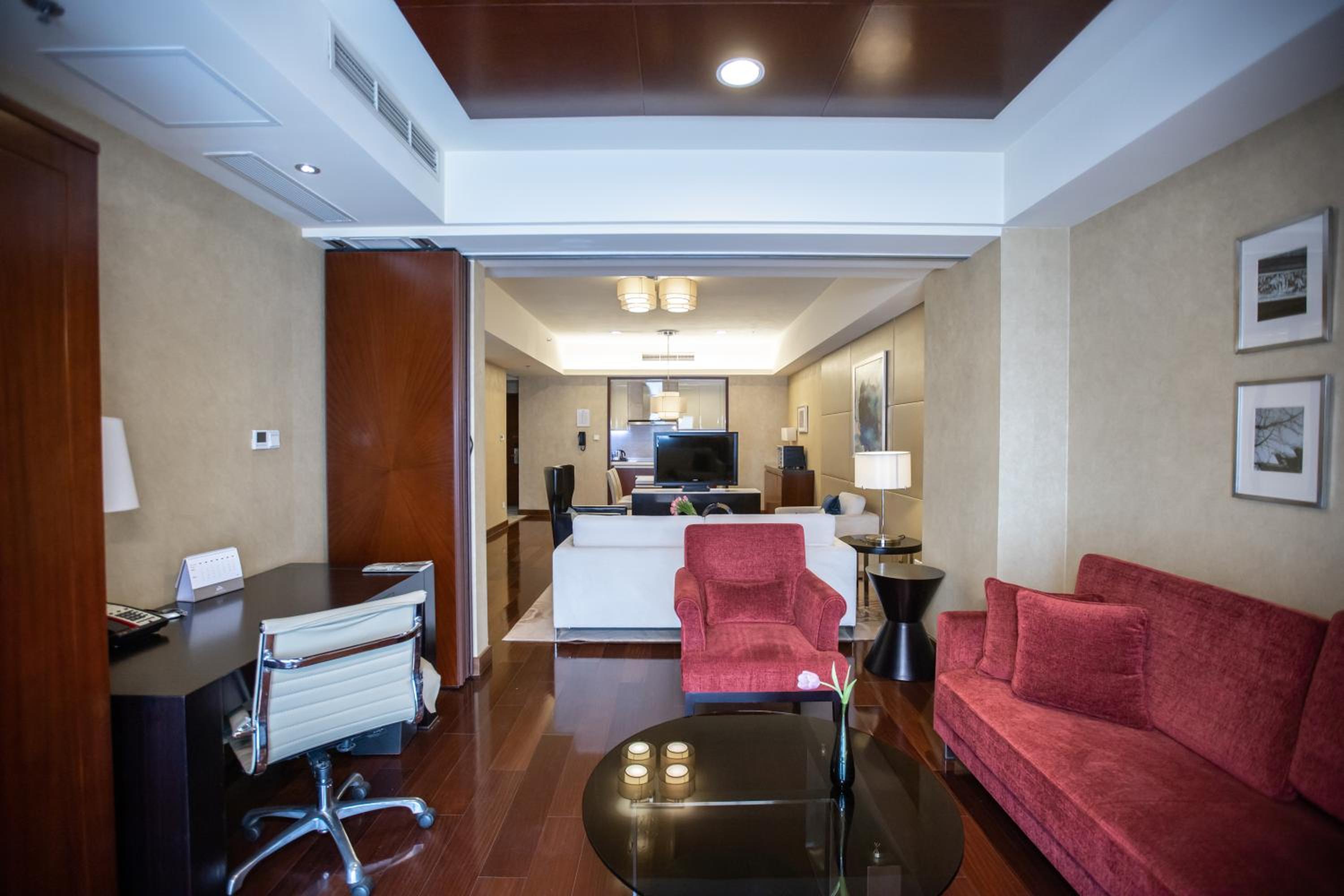 Family Exclusive | One-Bedroom Apartment - King Bed + Sofa Bed photo 3