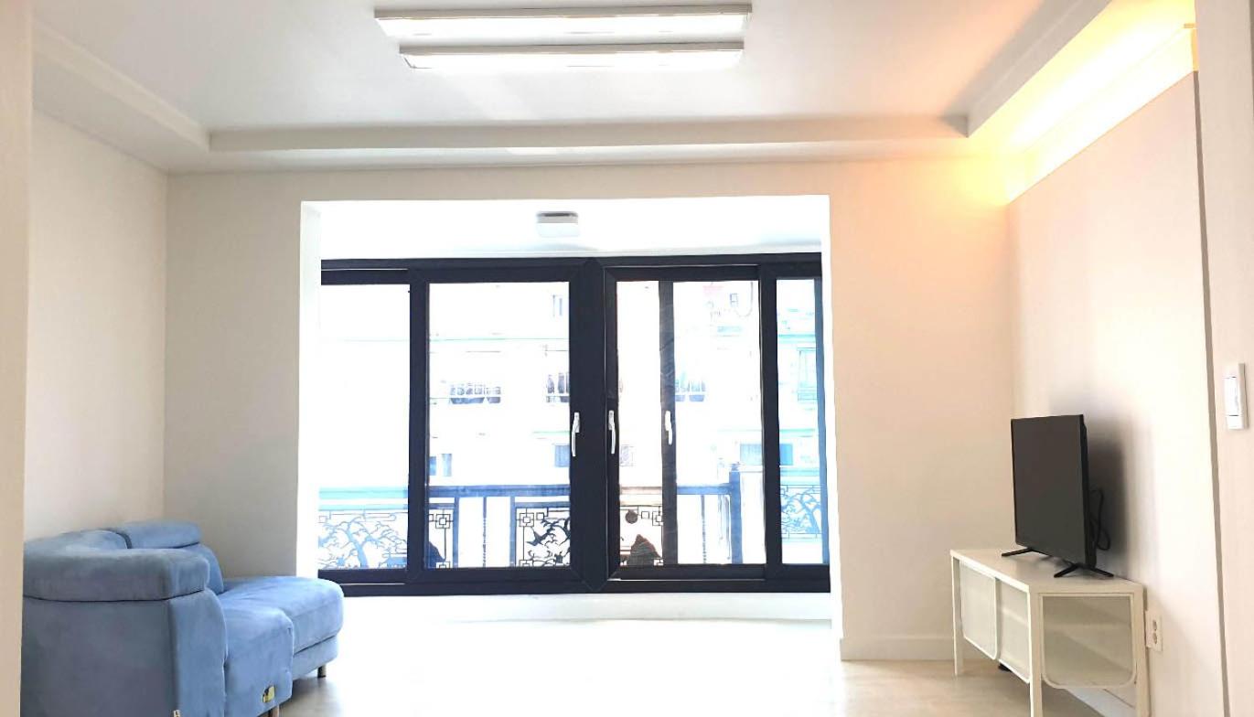 Three-Bedroom Apartment photo 1