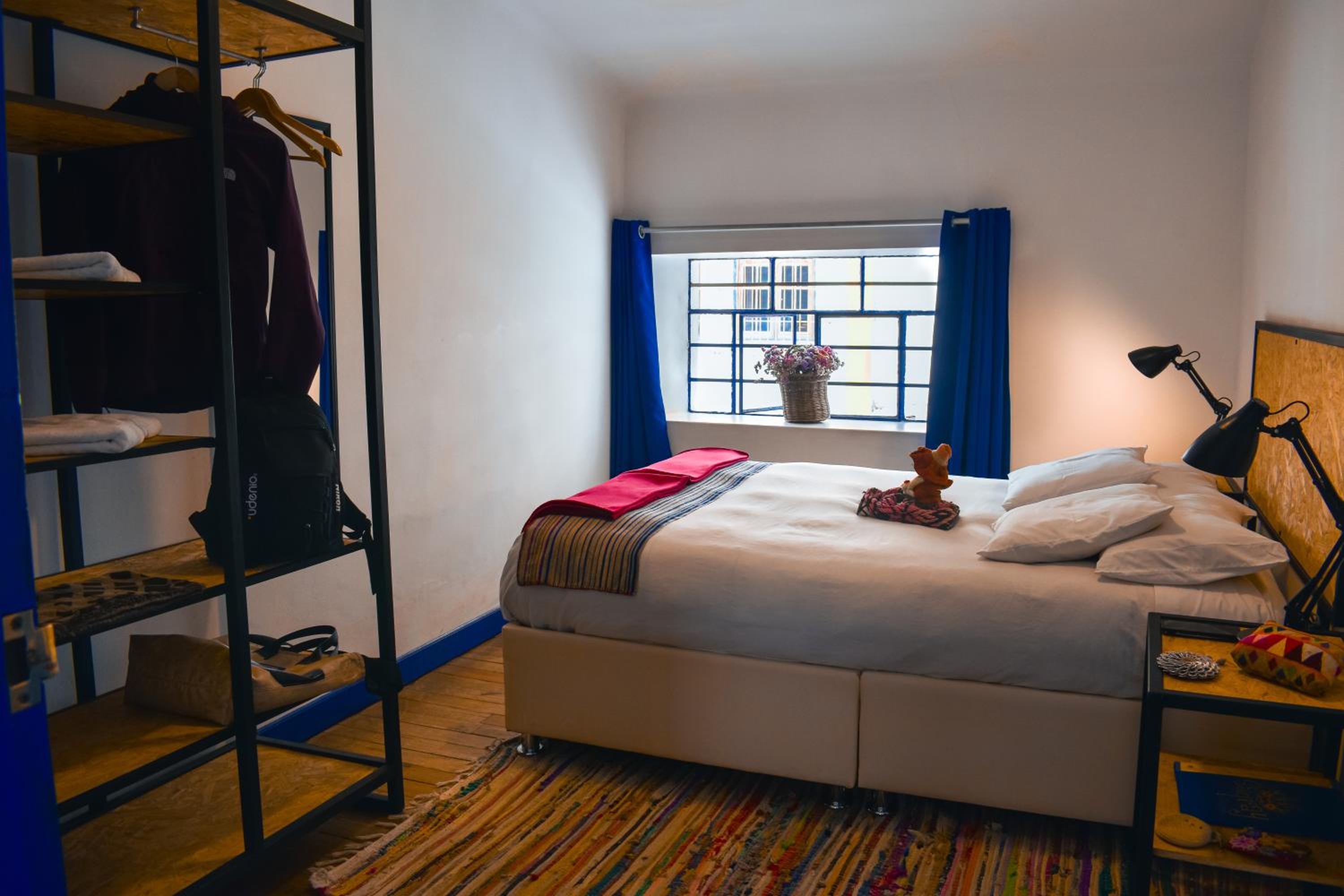 Double Room with Shared Bathroom photo 2