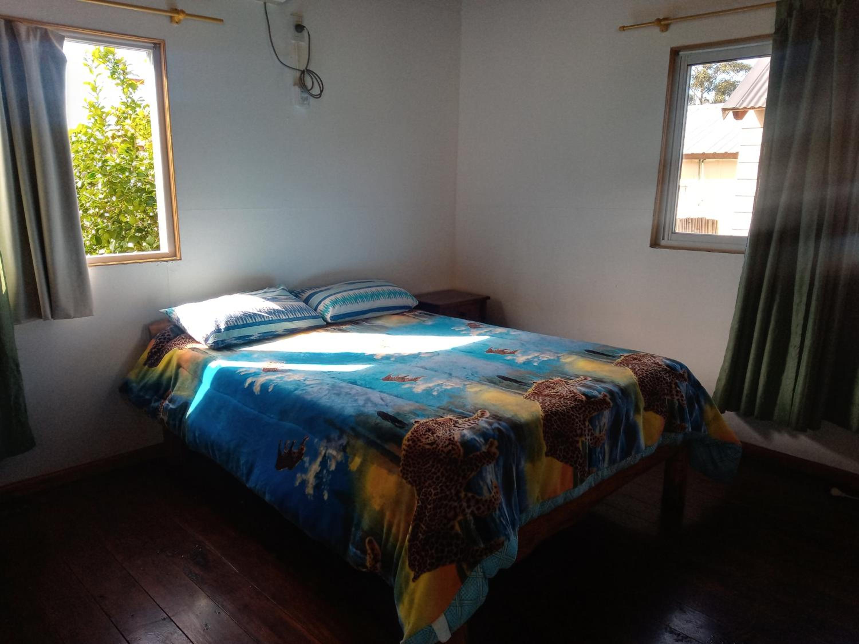 One-Bedroom House photo 1
