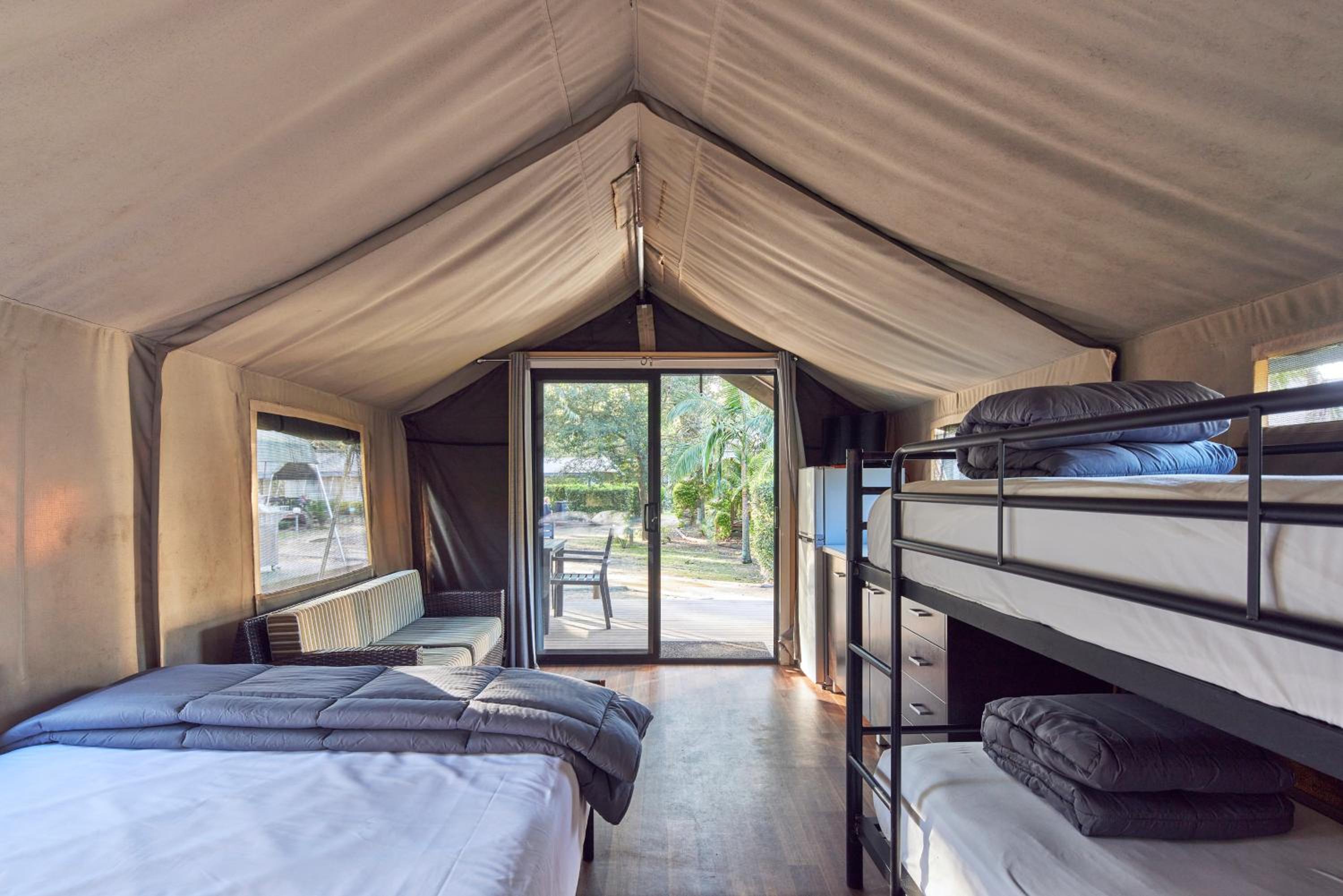 Safari Palm Tent - Photo 2