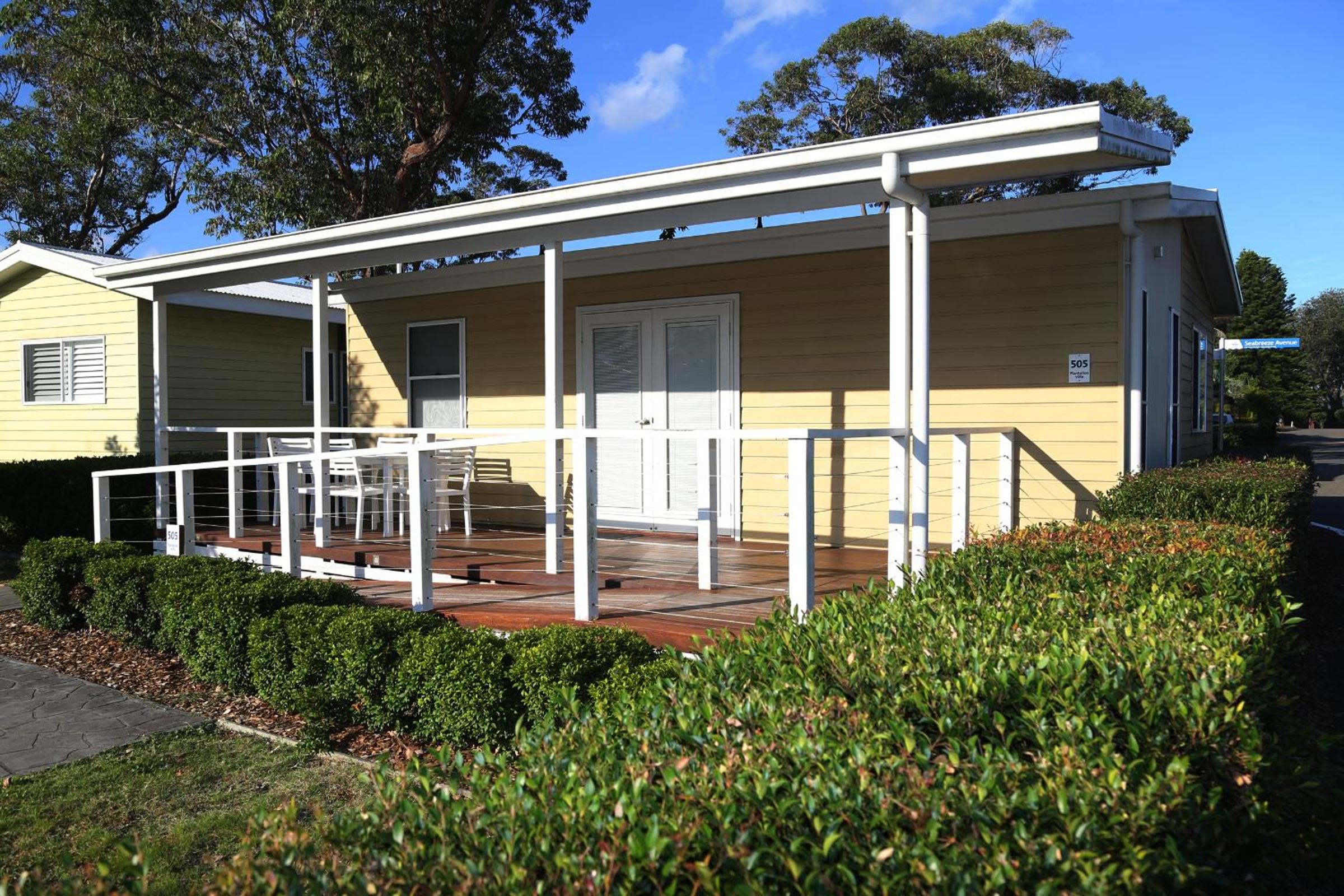 Plantation Villa - Access Friendly - Photo 8
