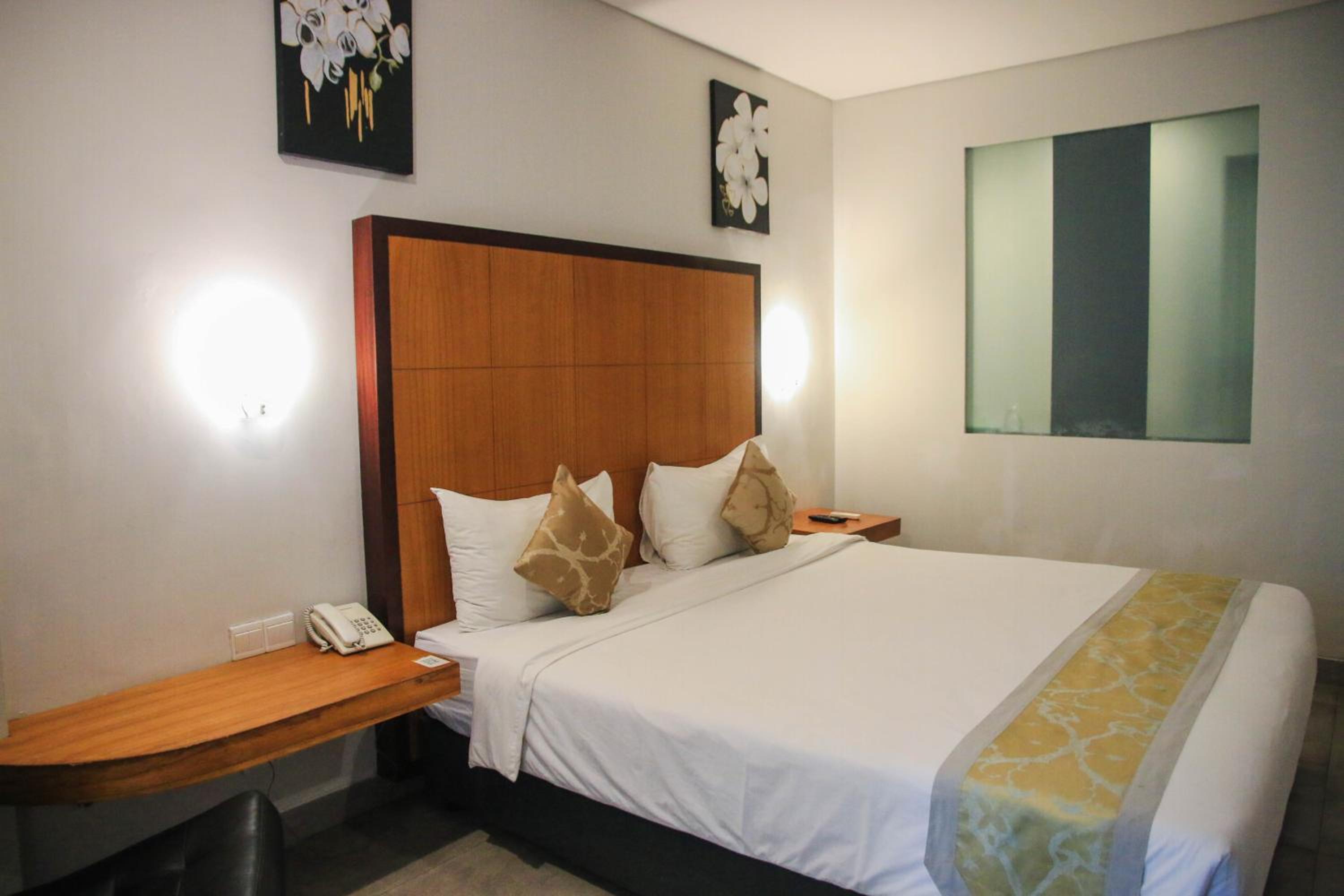 Superior Double or Twin Room - Photo 5