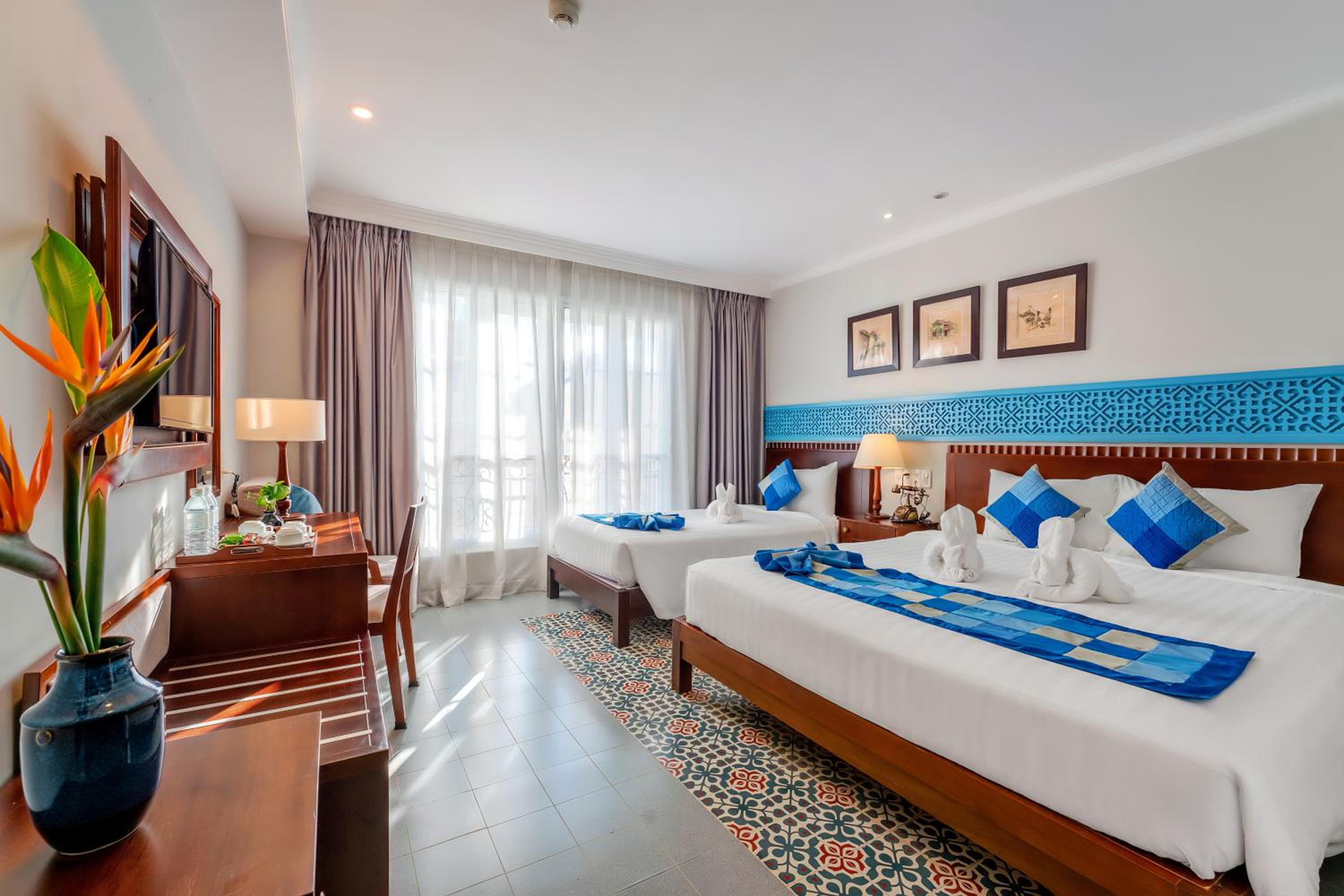 Deluxe Double or Twin Room photo 1