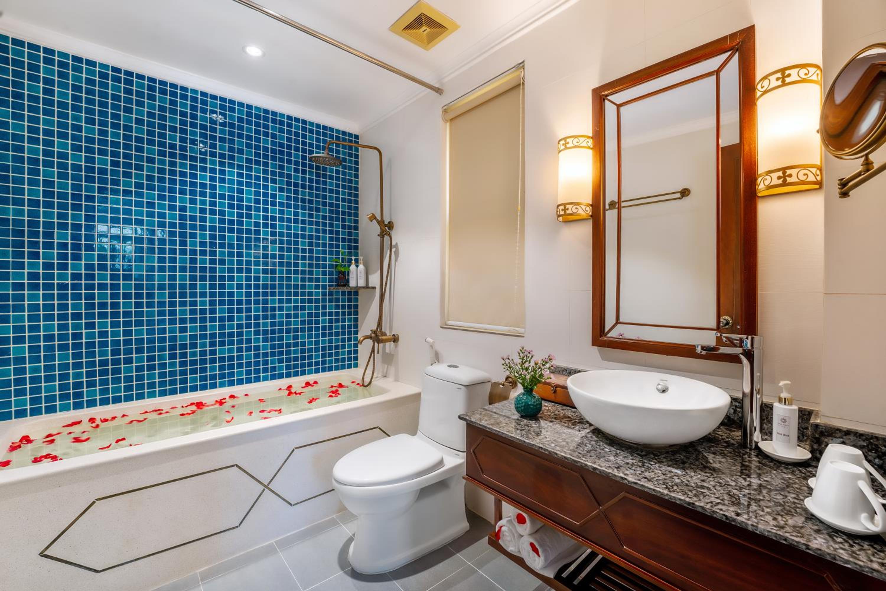 Superior Double or Twin Room photo 3