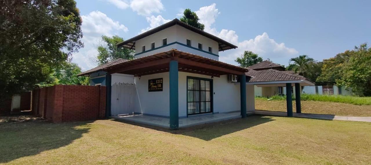Three-Bedroom Villa photo 1