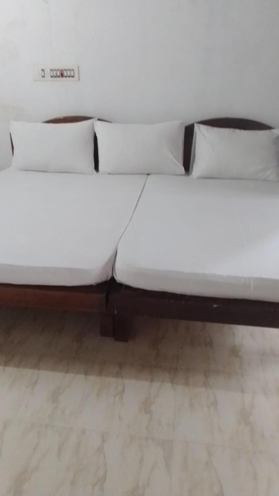 Mixed Dormitory Room photo 1