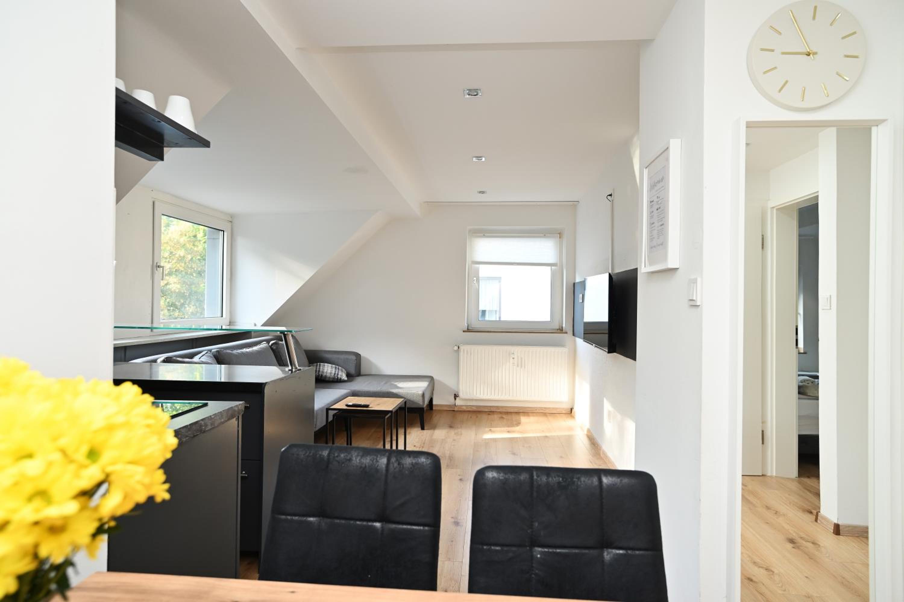 Three-Bedroom Apartment photo 1