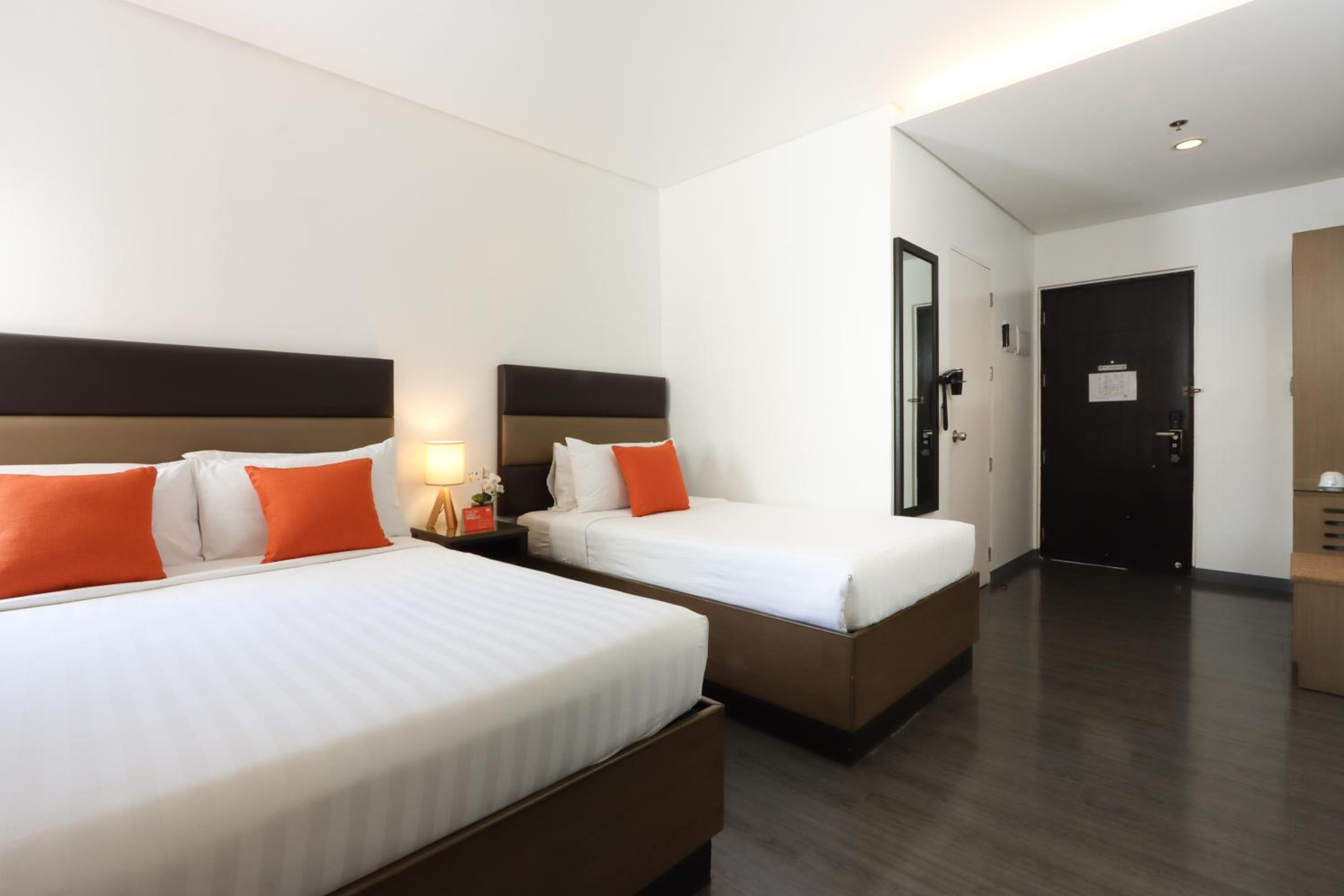 Deluxe Triple Room - Photo 4