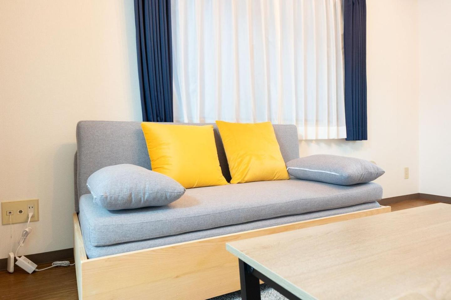 One-Bedroom Apartment photo 3