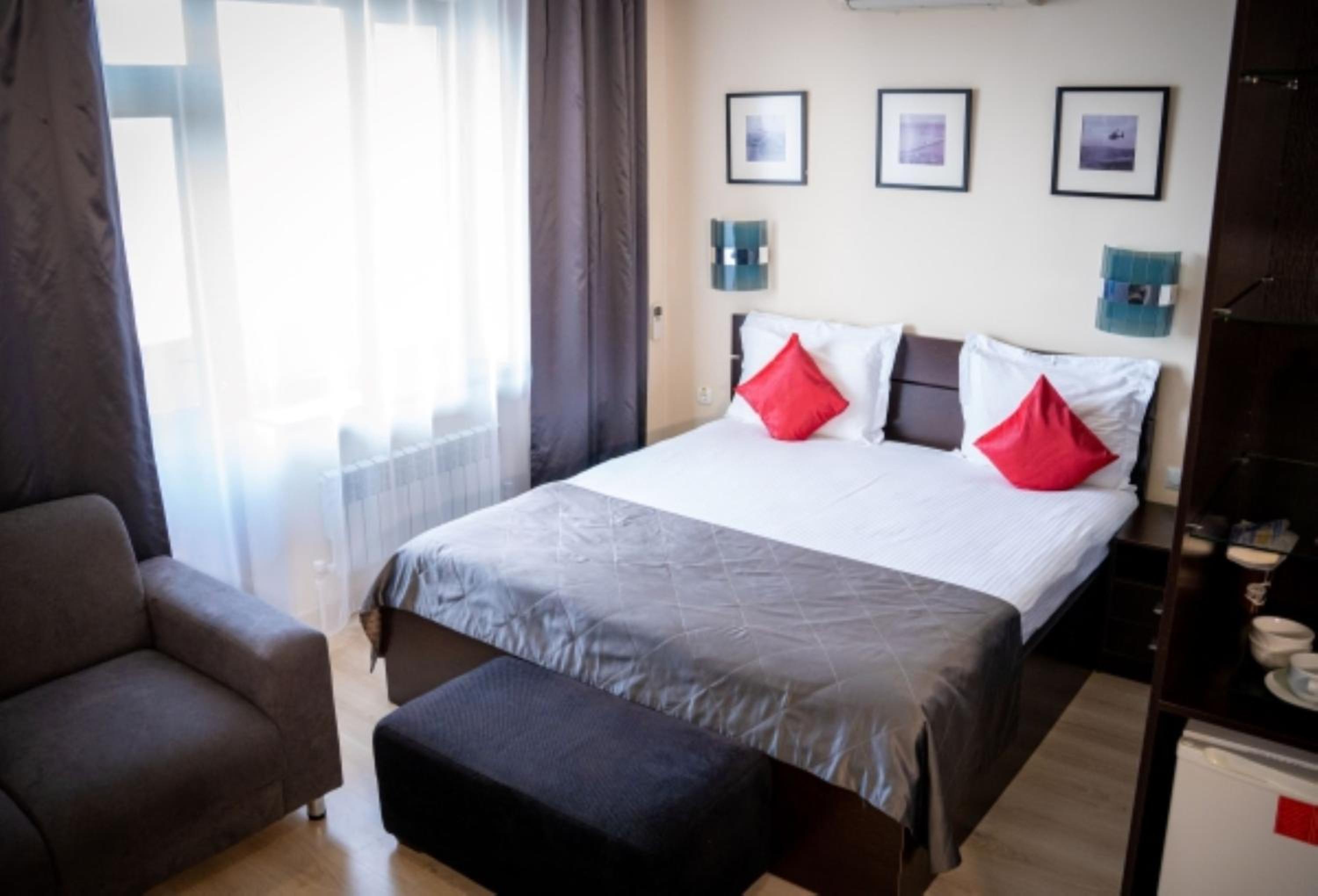 Superior King Suite photo 1