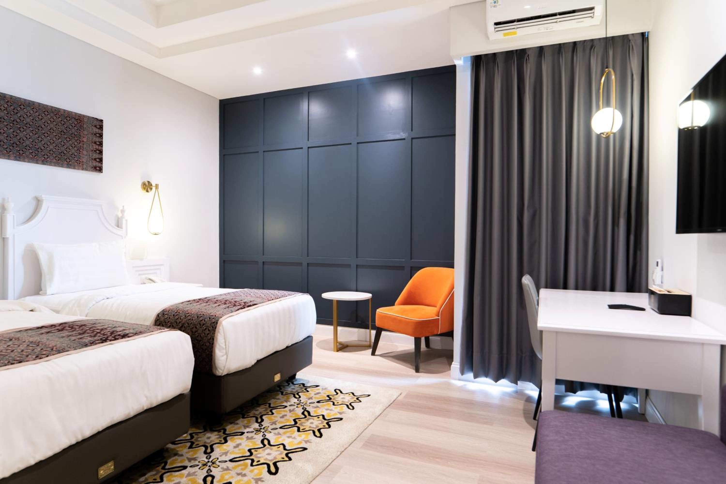 Superior Twin Room - Photo 6