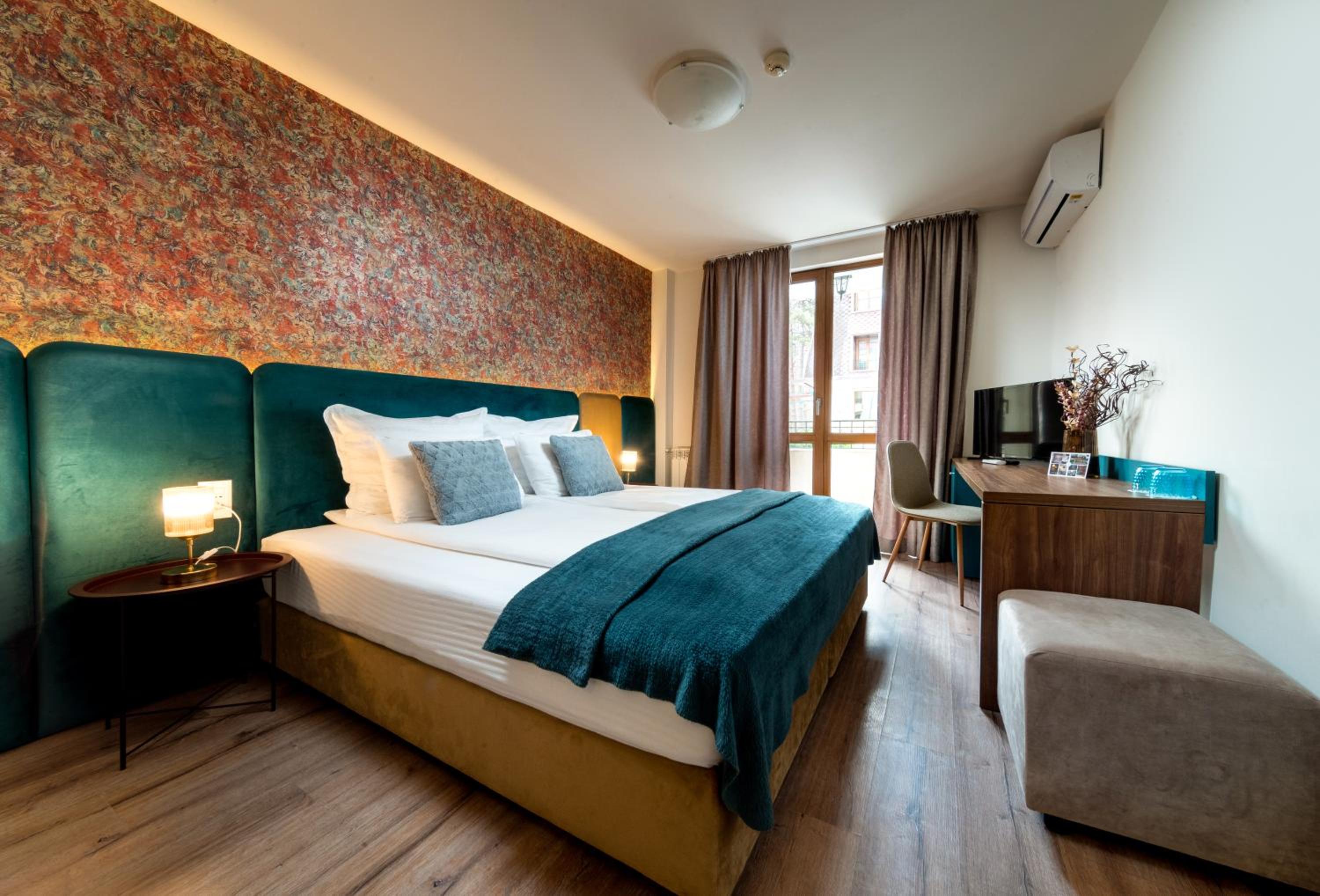 Standard Double or Twin Room photo 1