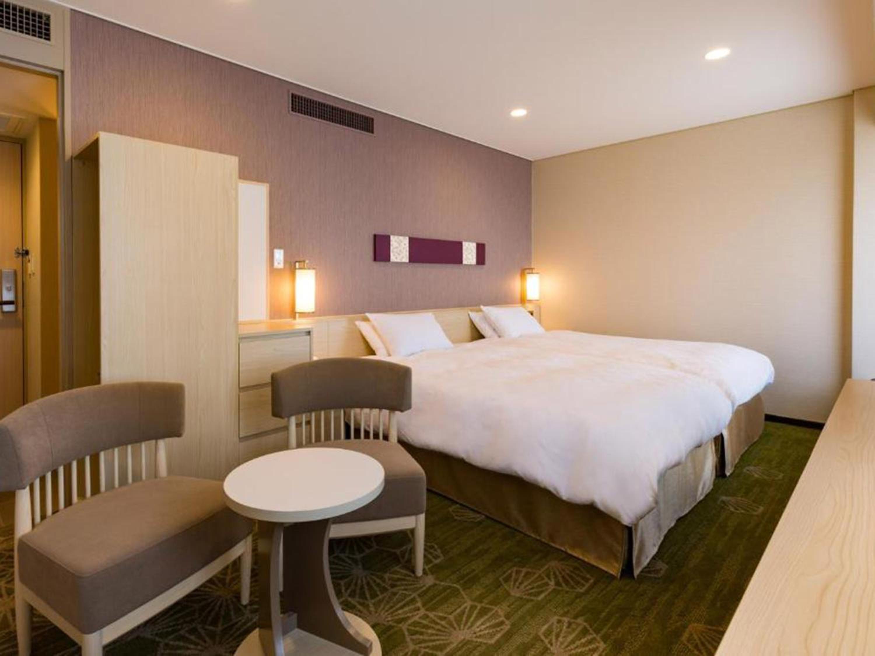 Deluxe Twin Room, Non-Smoking (30.6sqm) photo 3
