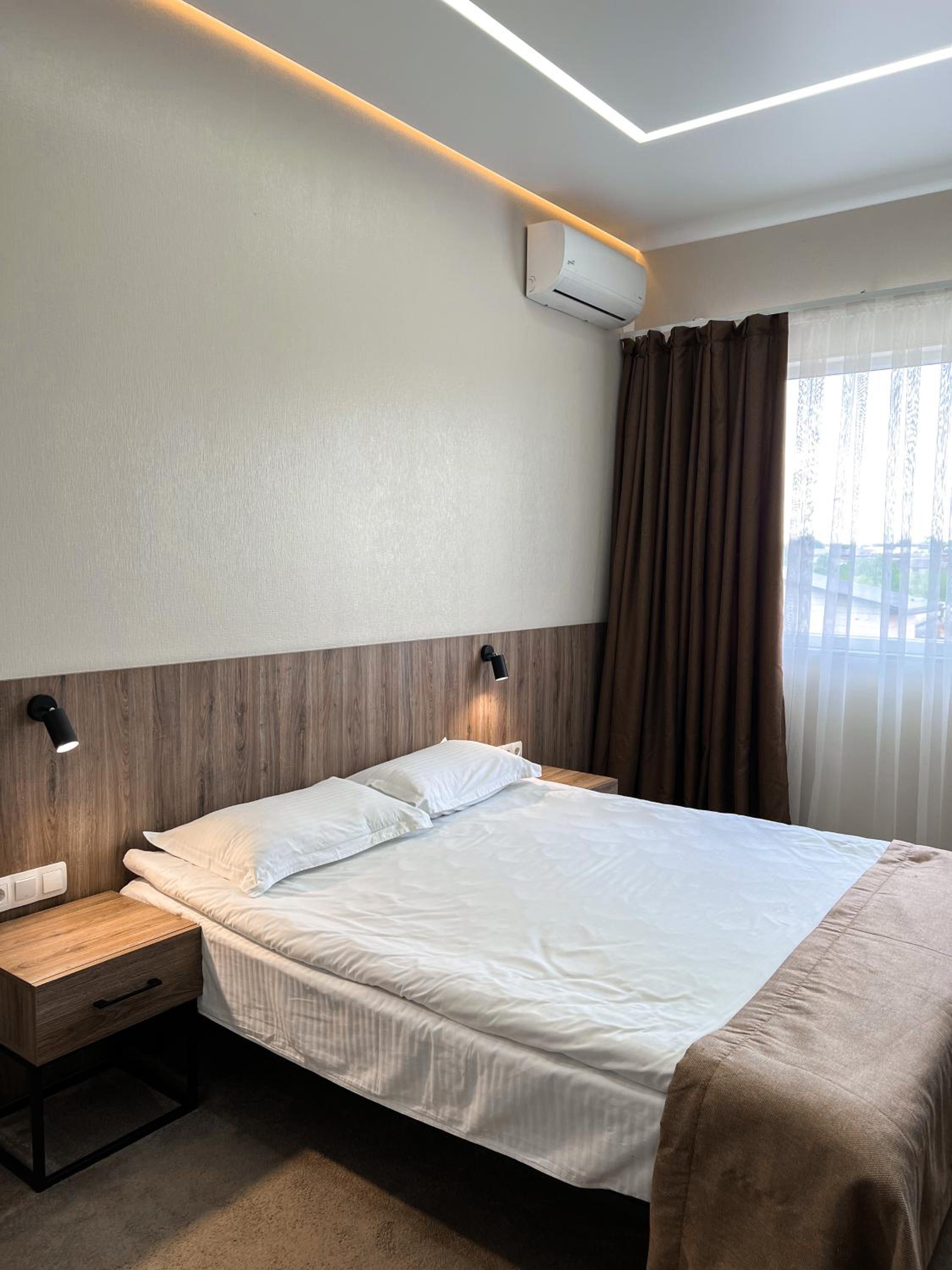 Budget Double Room photo 3