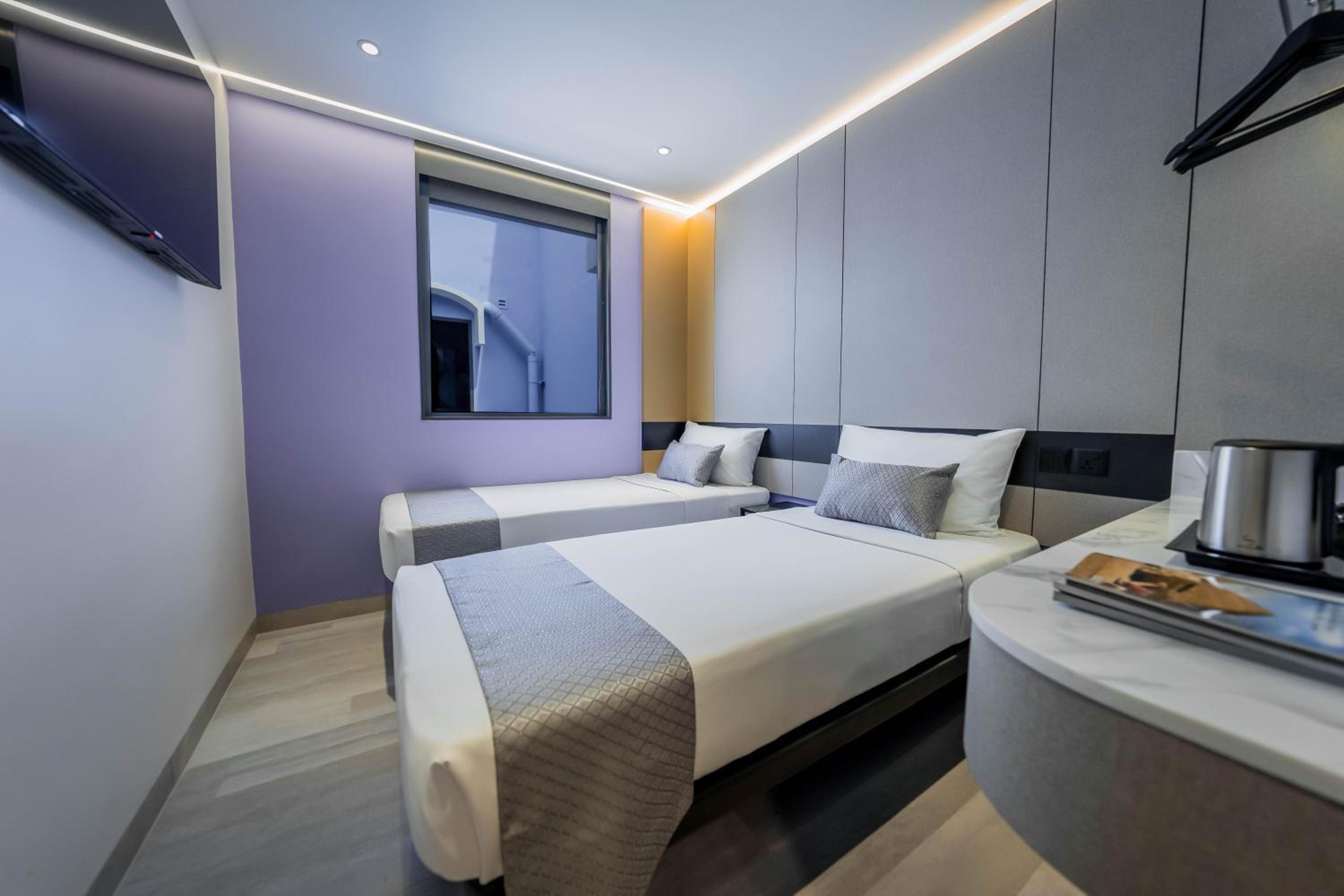 Standard Twin Room photo 2