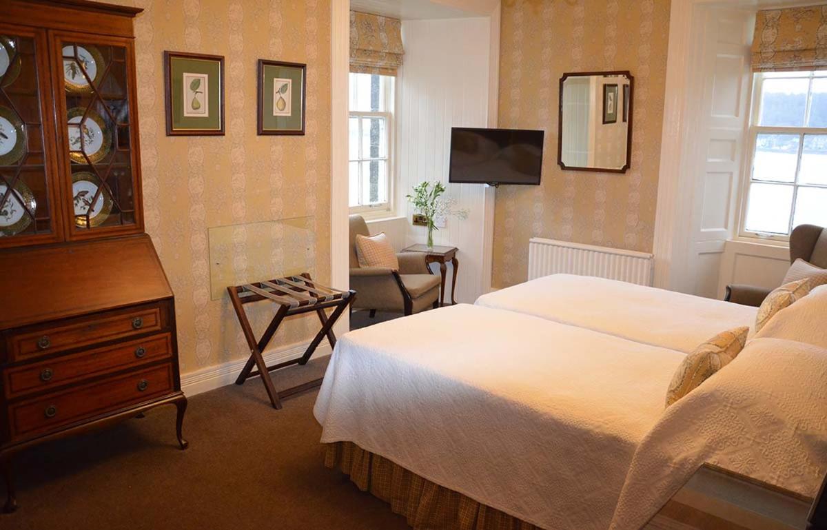 Superior Twin Room with Sea View - Photo 1