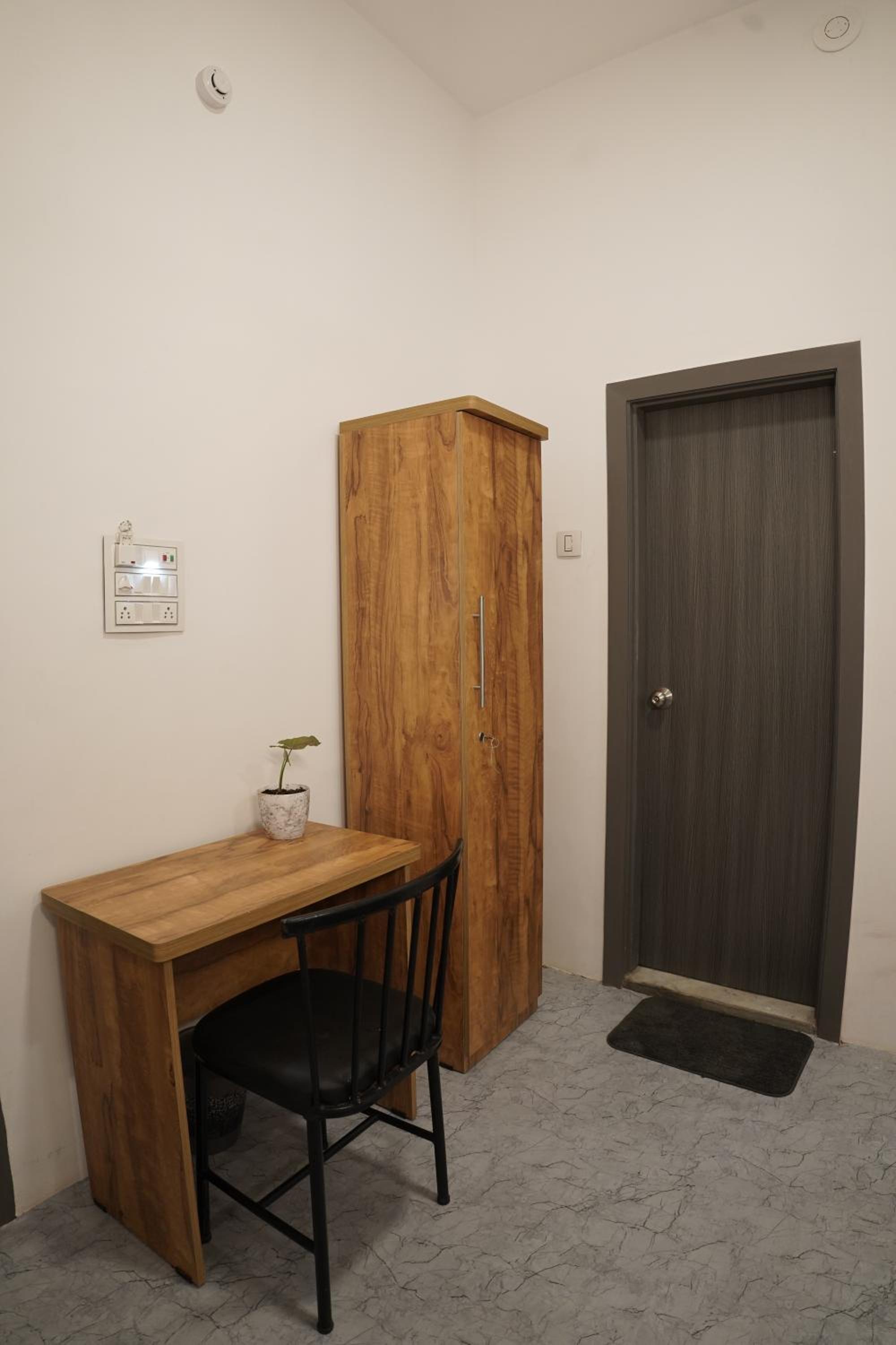 Deluxe Room - Photo 7