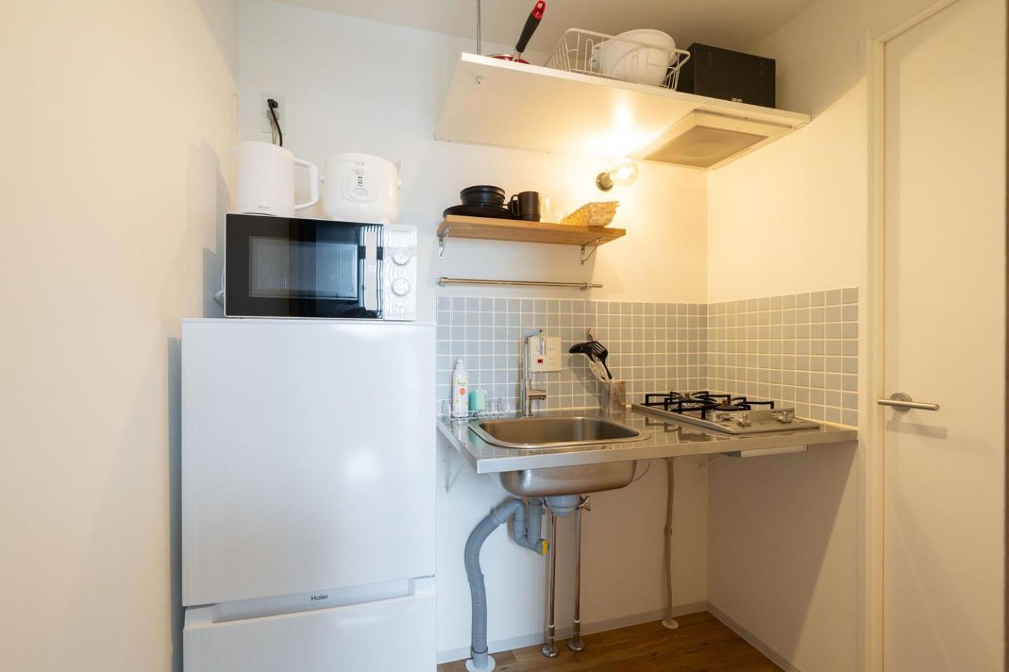 One-Bedroom Apartment photo 3