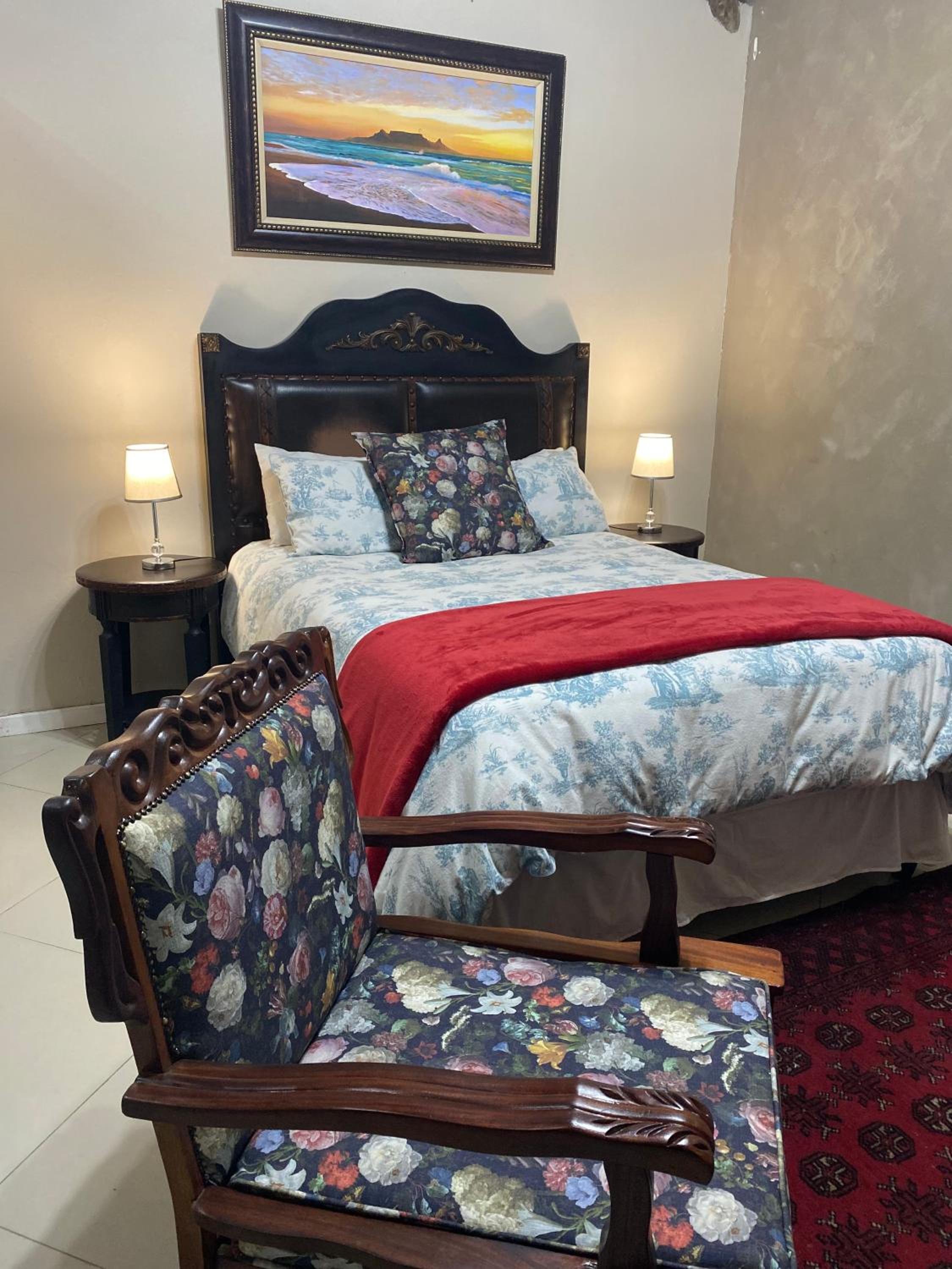 Classic Double Room - Photo 12