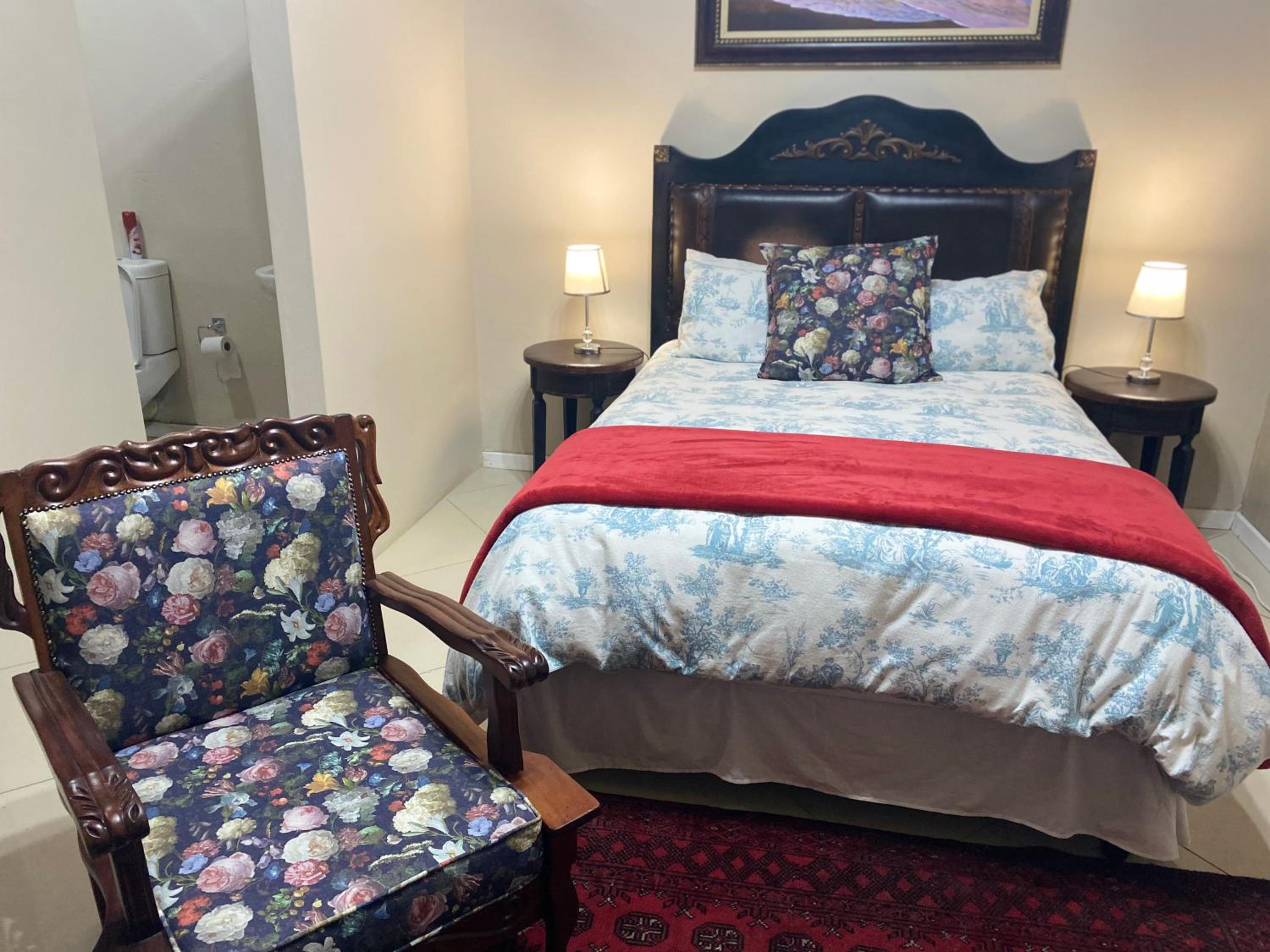 Classic Double Room - Photo 10