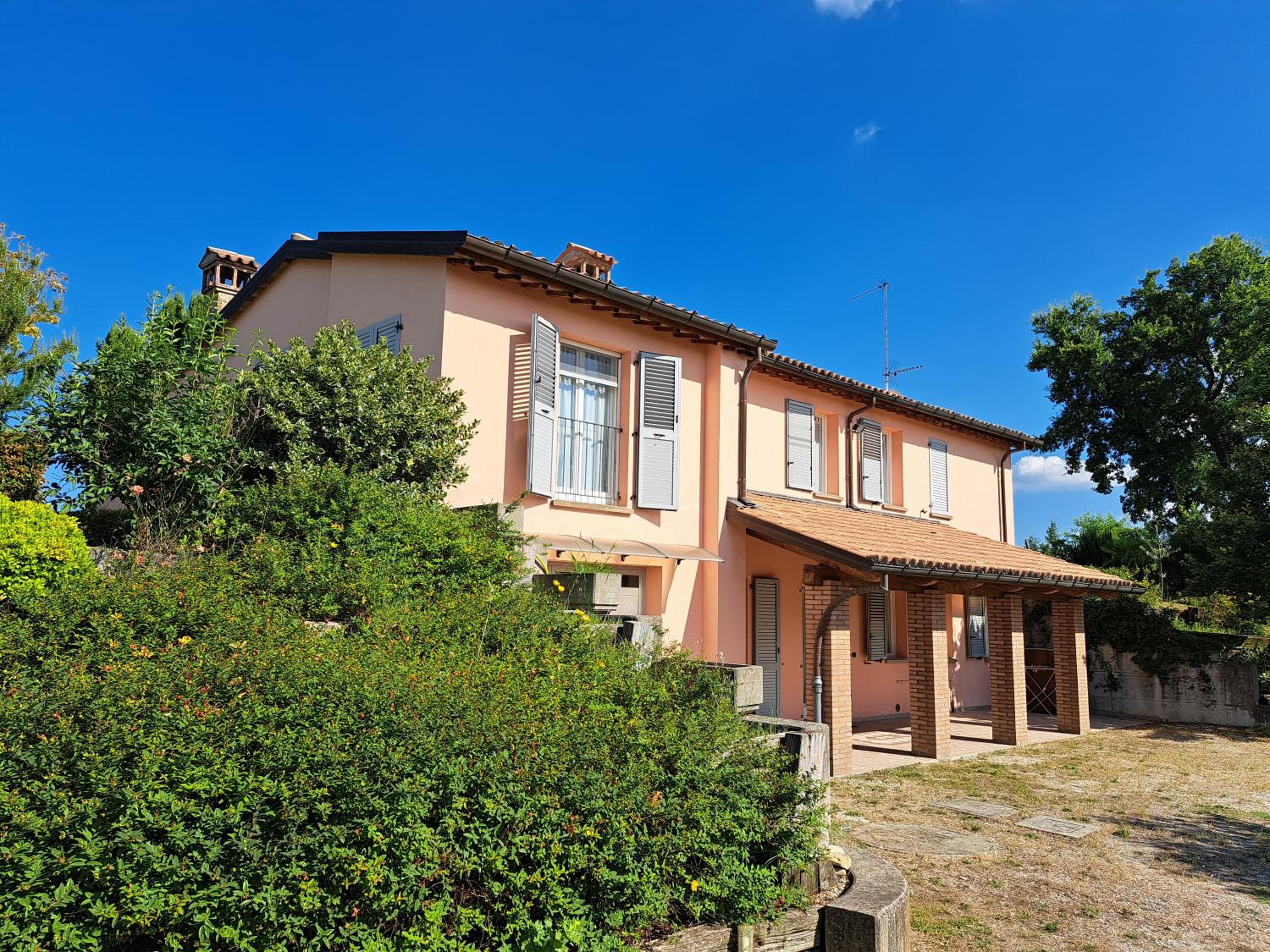 One-Bedroom House photo 2