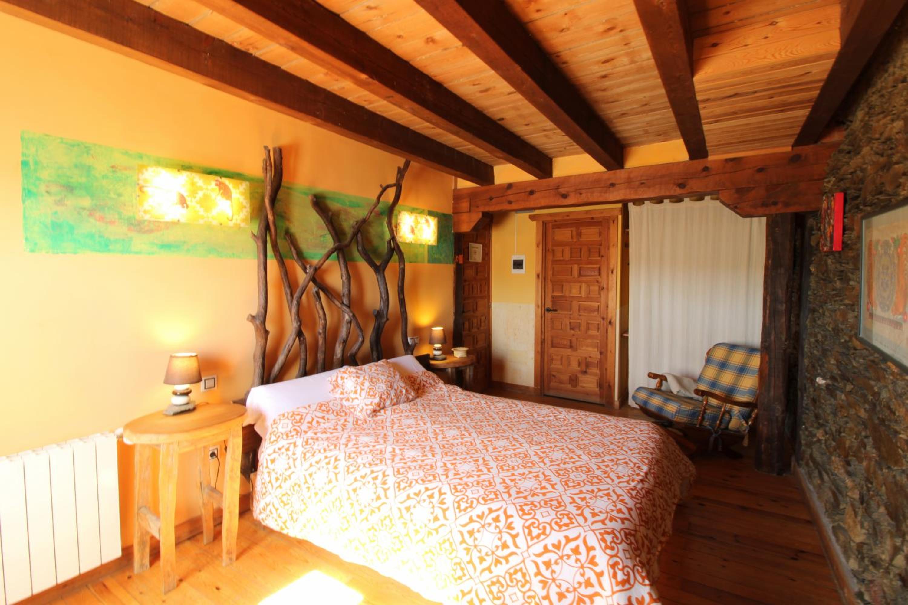 Standard Double Room photo 3